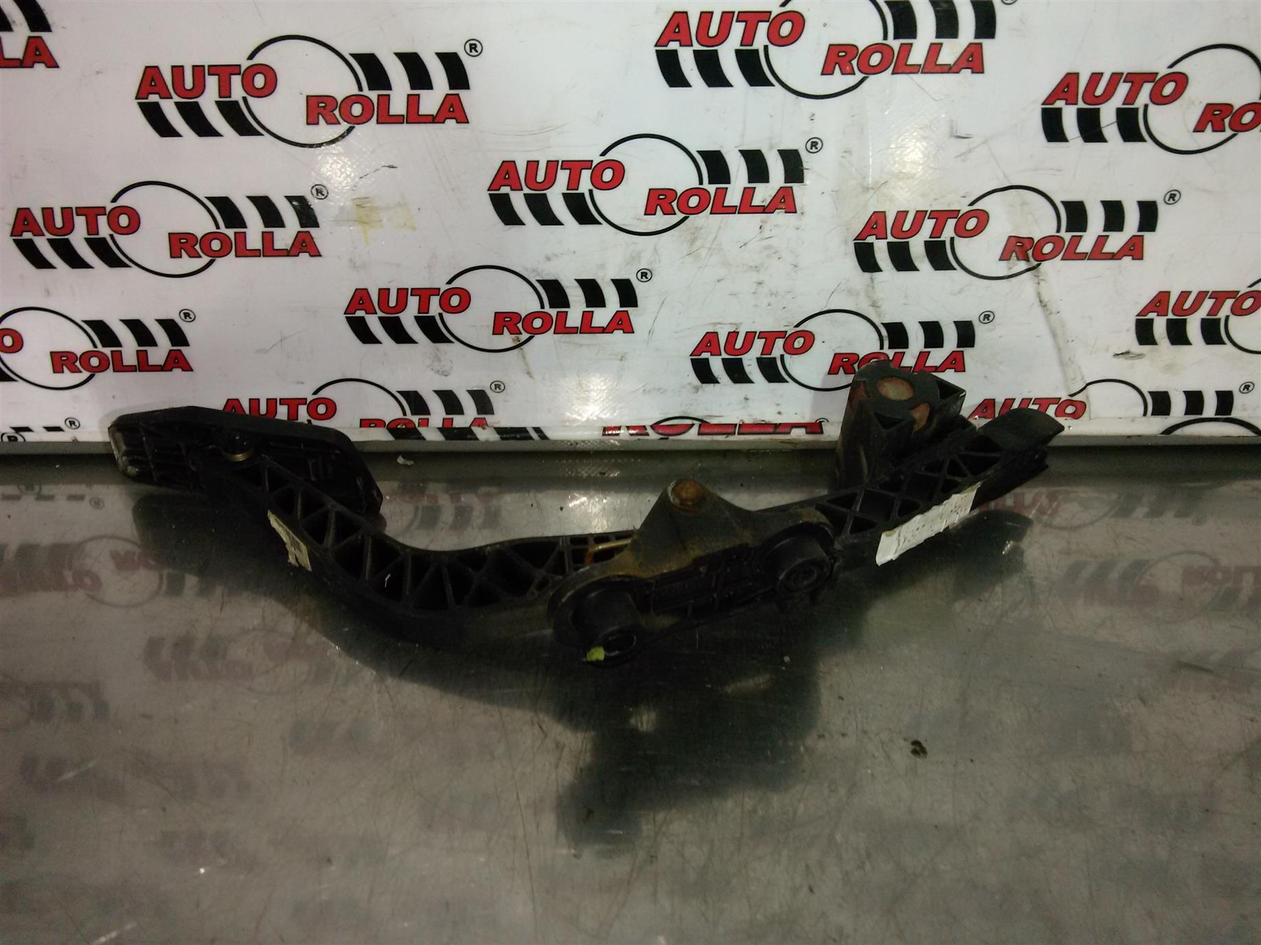 Pedala acceleratie Kia Sportage an 2006