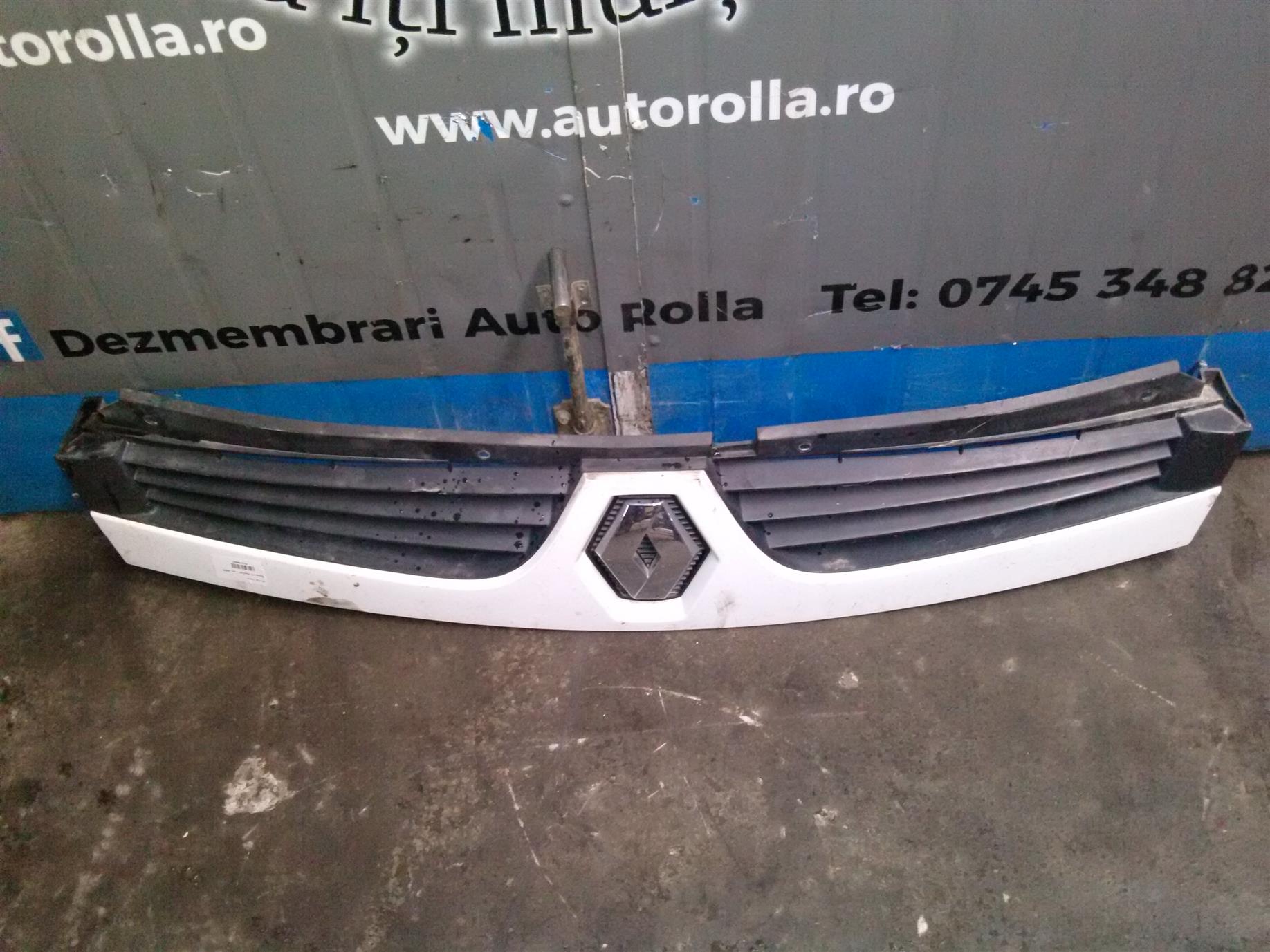 Grila fata Renault Master, an 2008