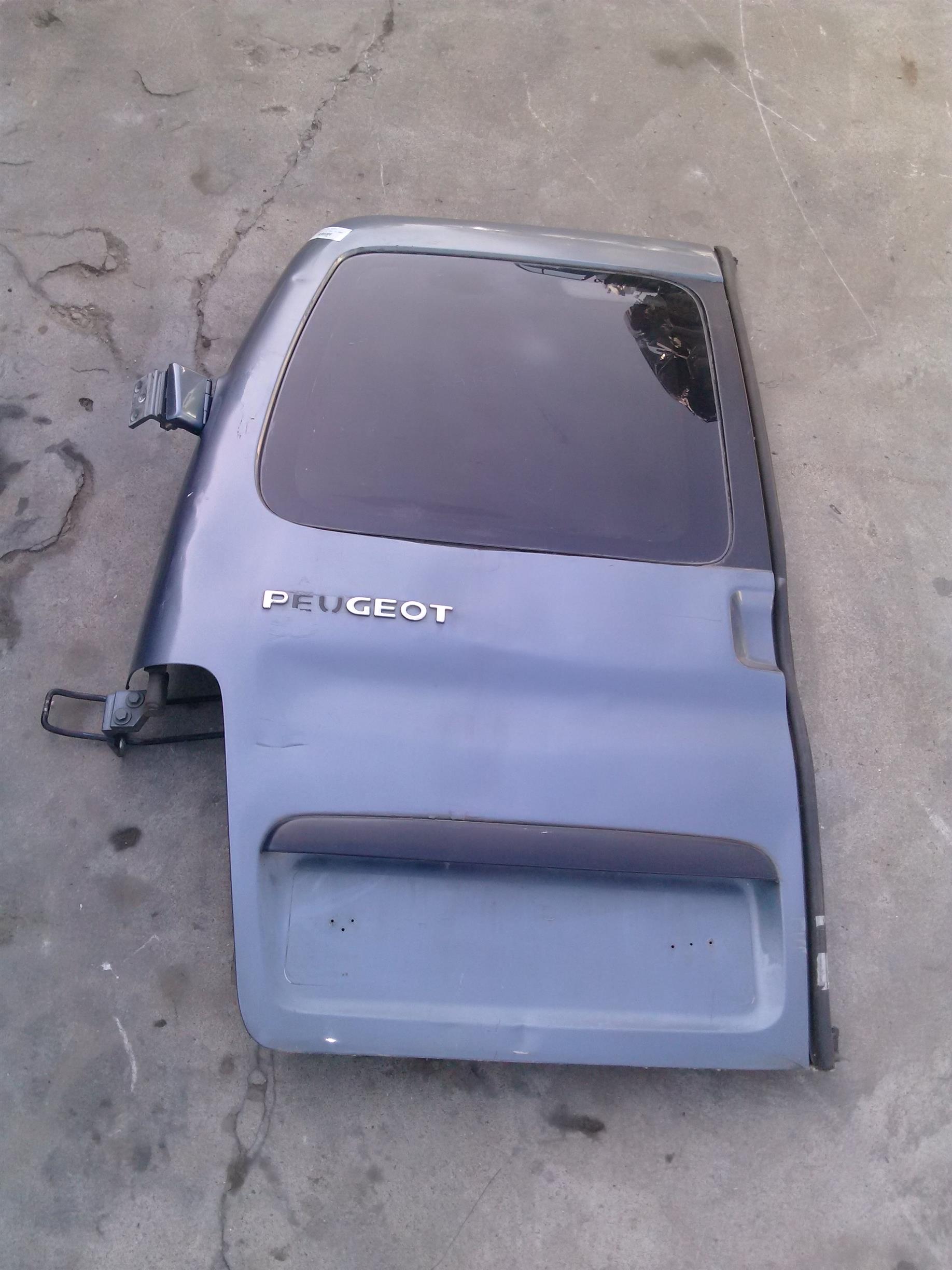 Usa stanga spate Peugeot Partner, an 2007