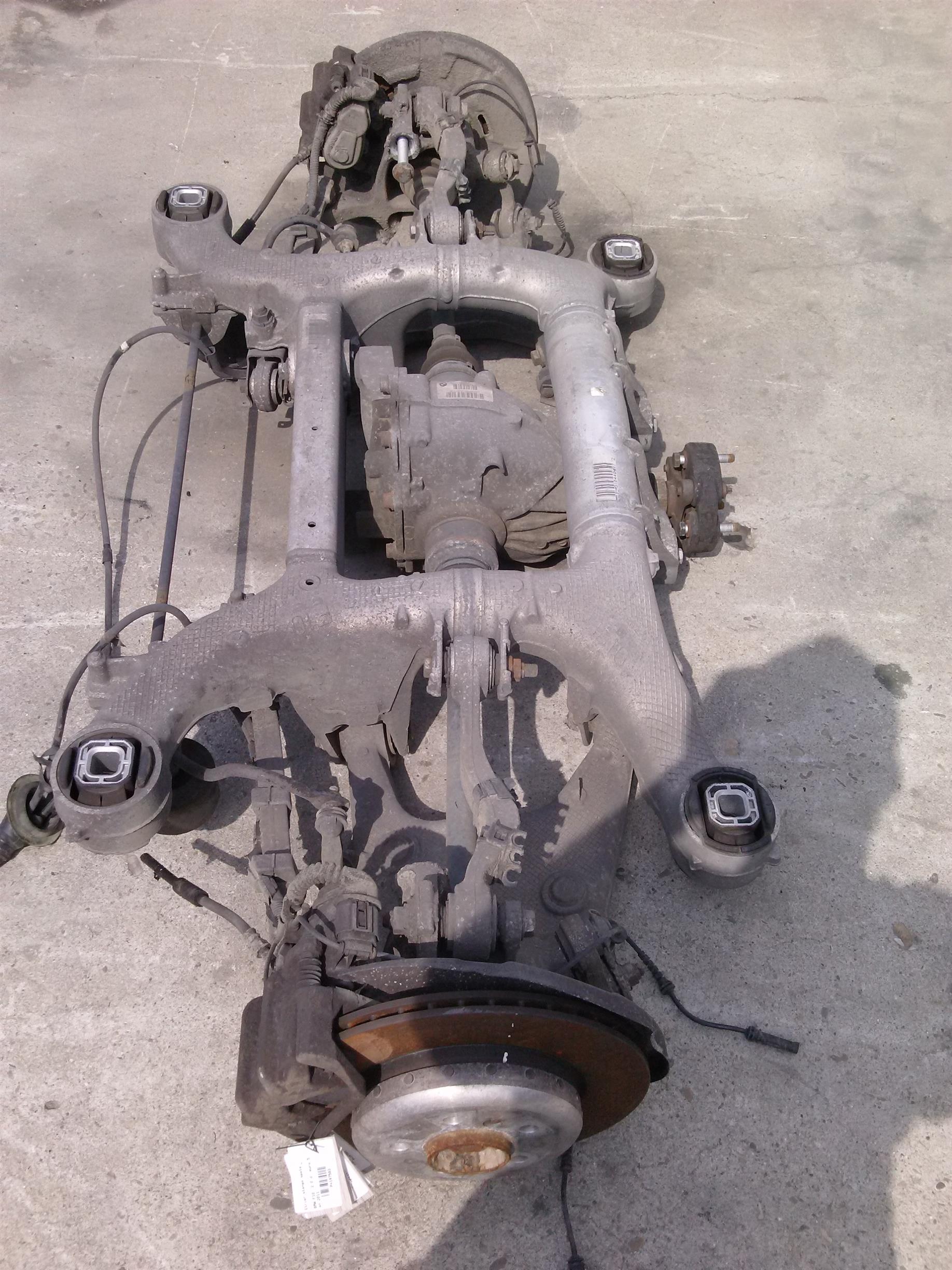 Punte spate BMW F10, 2.0 d, euro 5, an 2011
