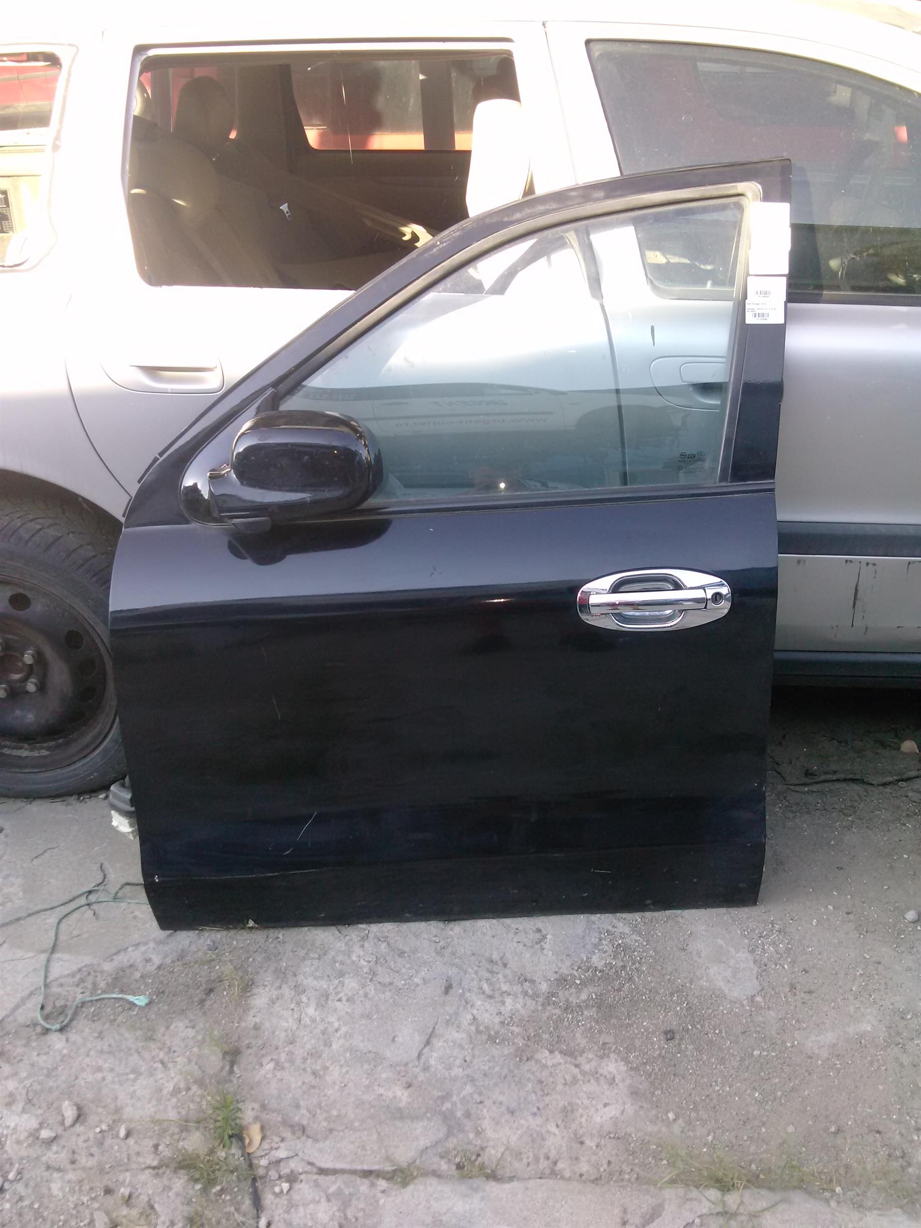Usa stanga fata Hyundai Santa Fe 2.0 d, an 2004