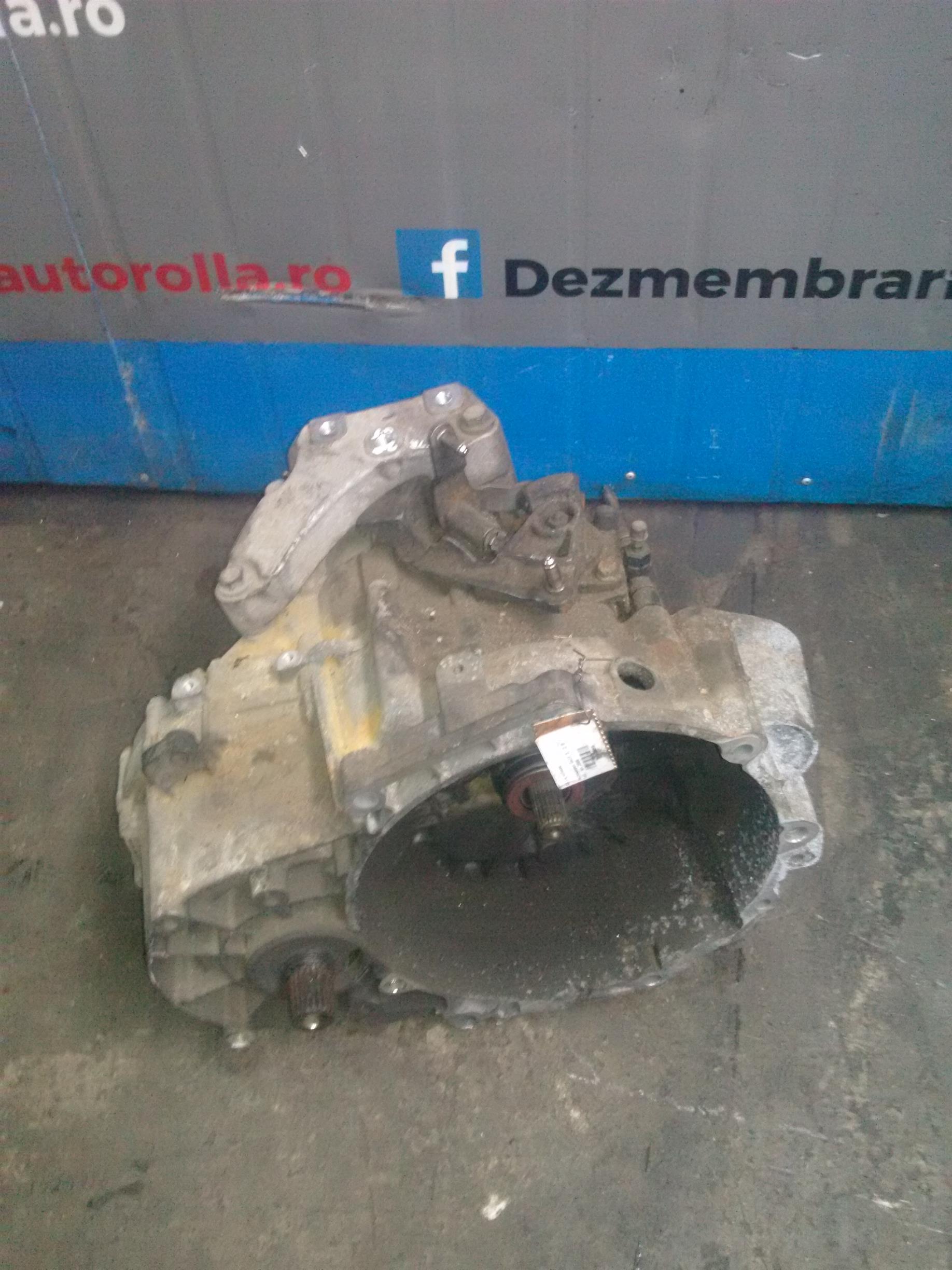 Cutie viteze Volkswagen Golf 5, 2.0 tdi, an 2006