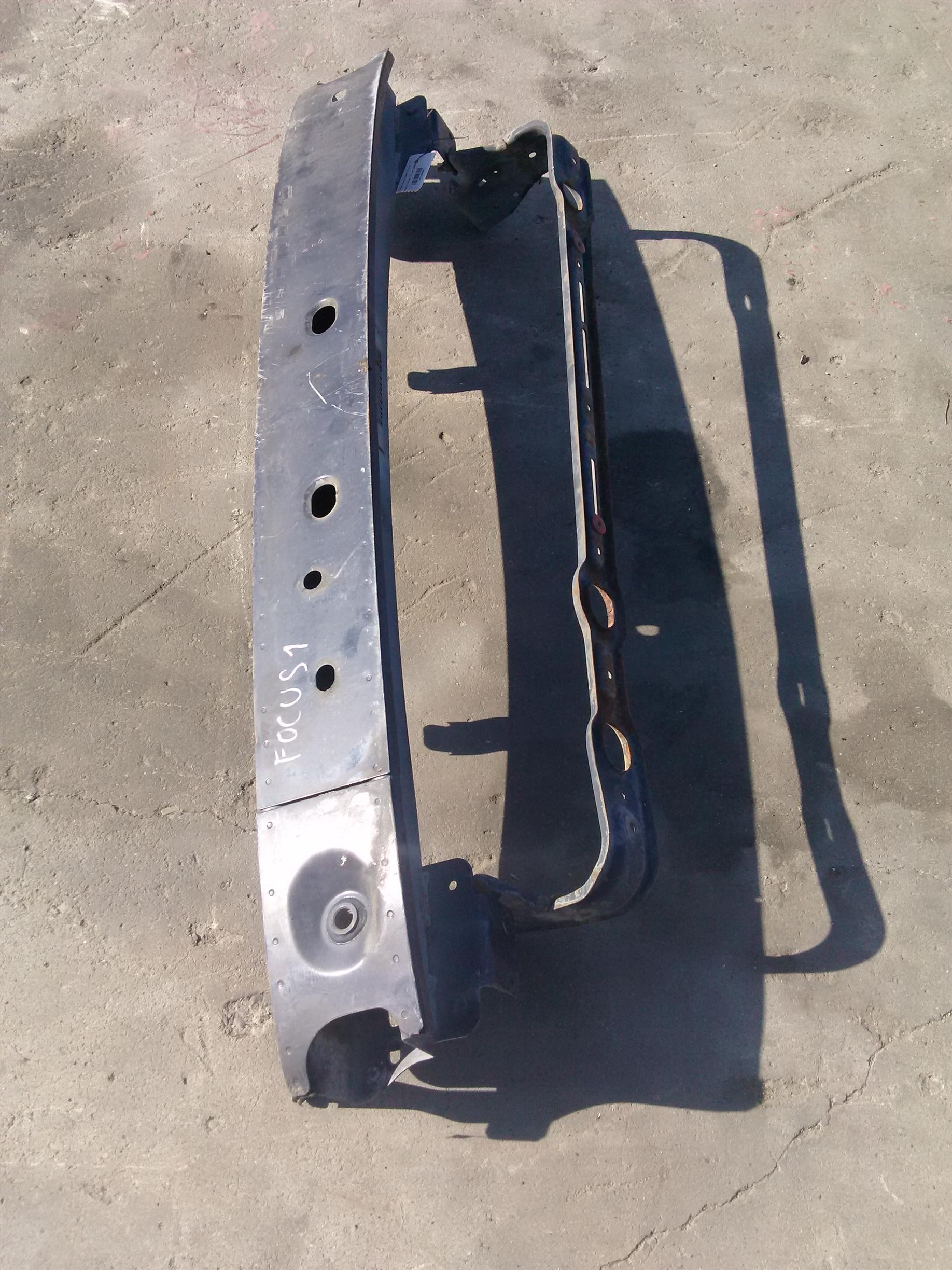 Intaritura bara fata Ford Focus 1, an 2001