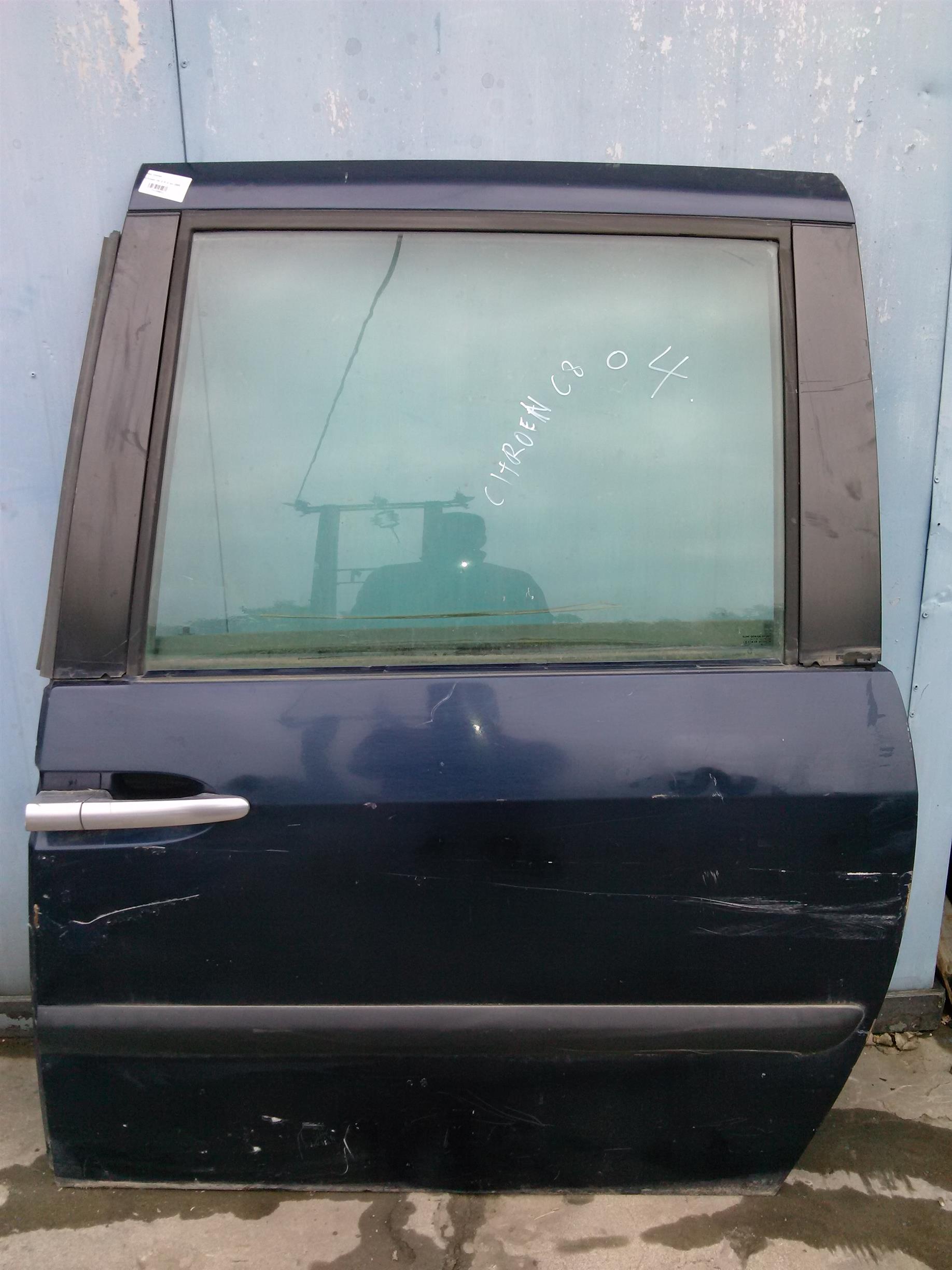 Usa stanga Citroen C8 2.0 d an 2005