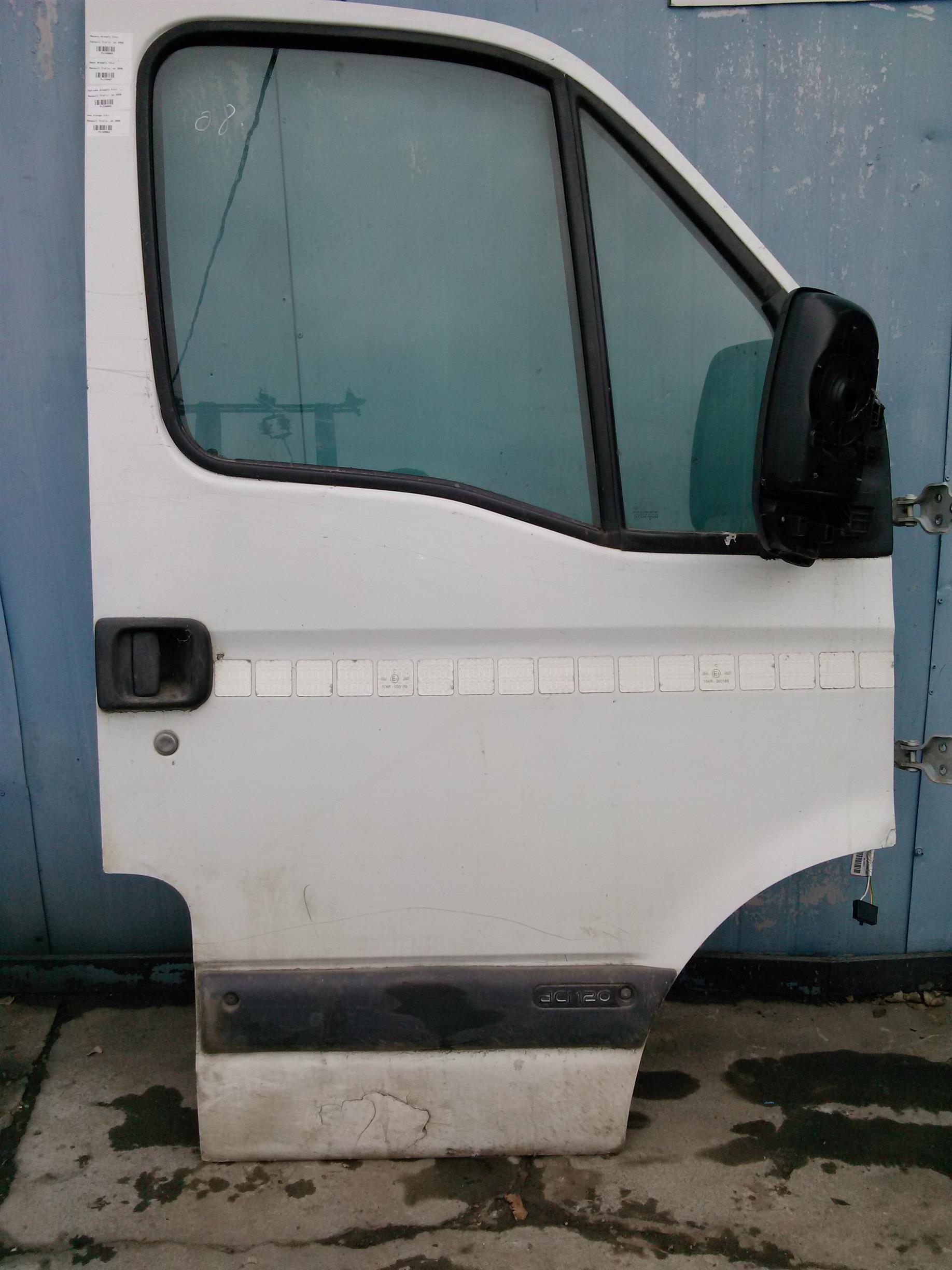 Geam dreapta fata Renault Trafic, an 2008