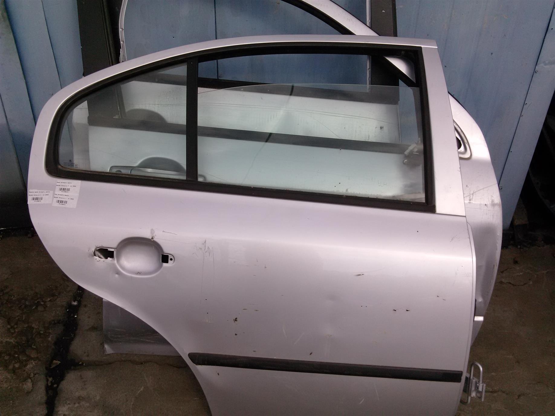 Geam dreapta spate Skoda Octavia 1, an 2004