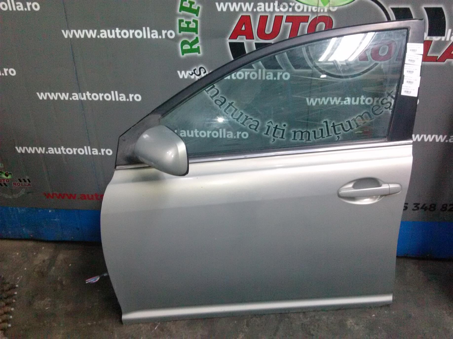 Geam stanga fata Toyota Avensis, an 2005