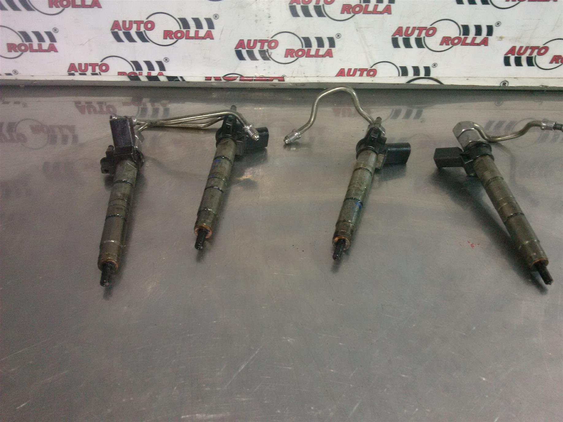Injectoare set BMW F10 525 d, xdrive, an 2016