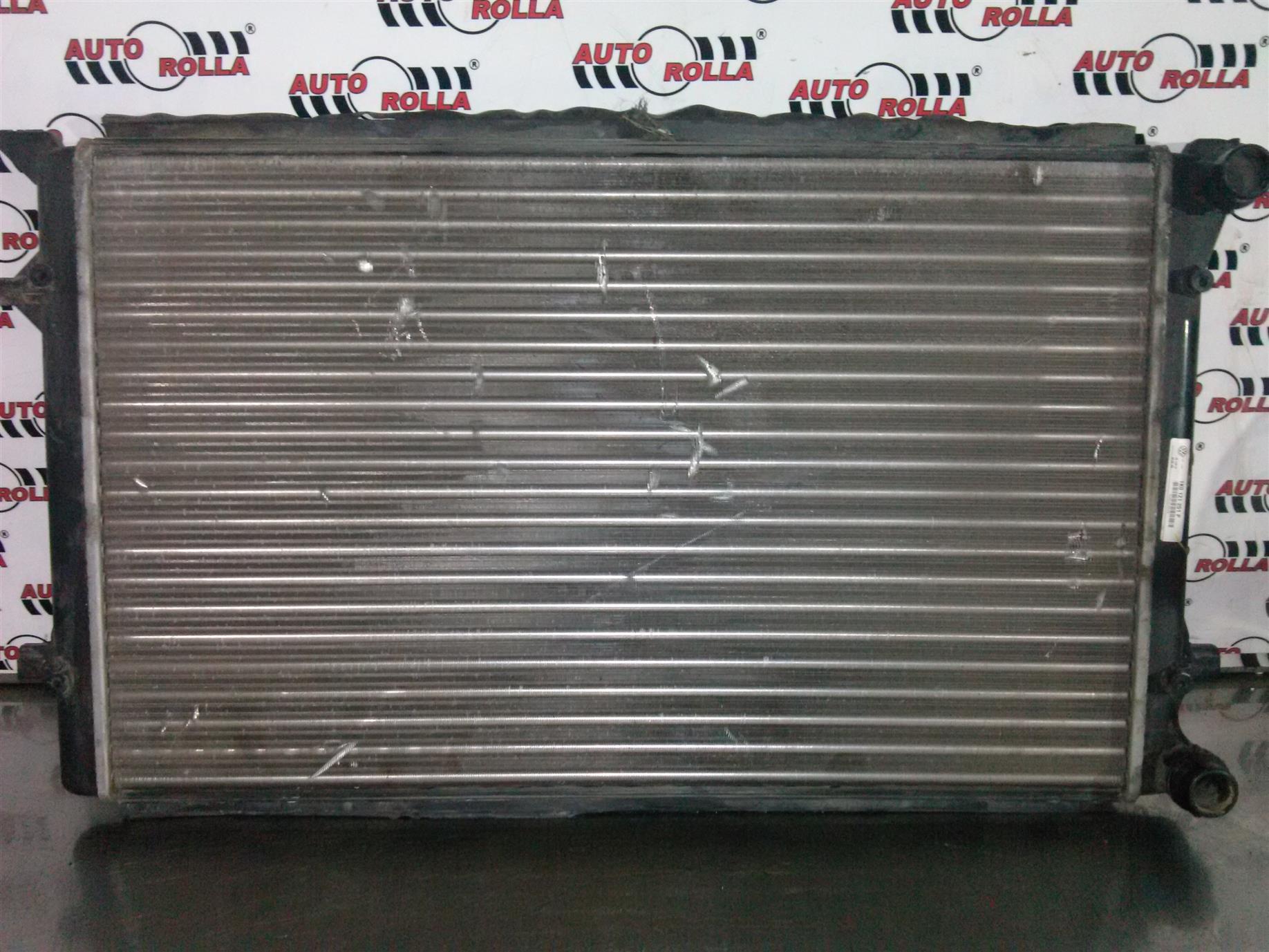 Radiator apa Volkswagen Golf 5, 1.6FSI