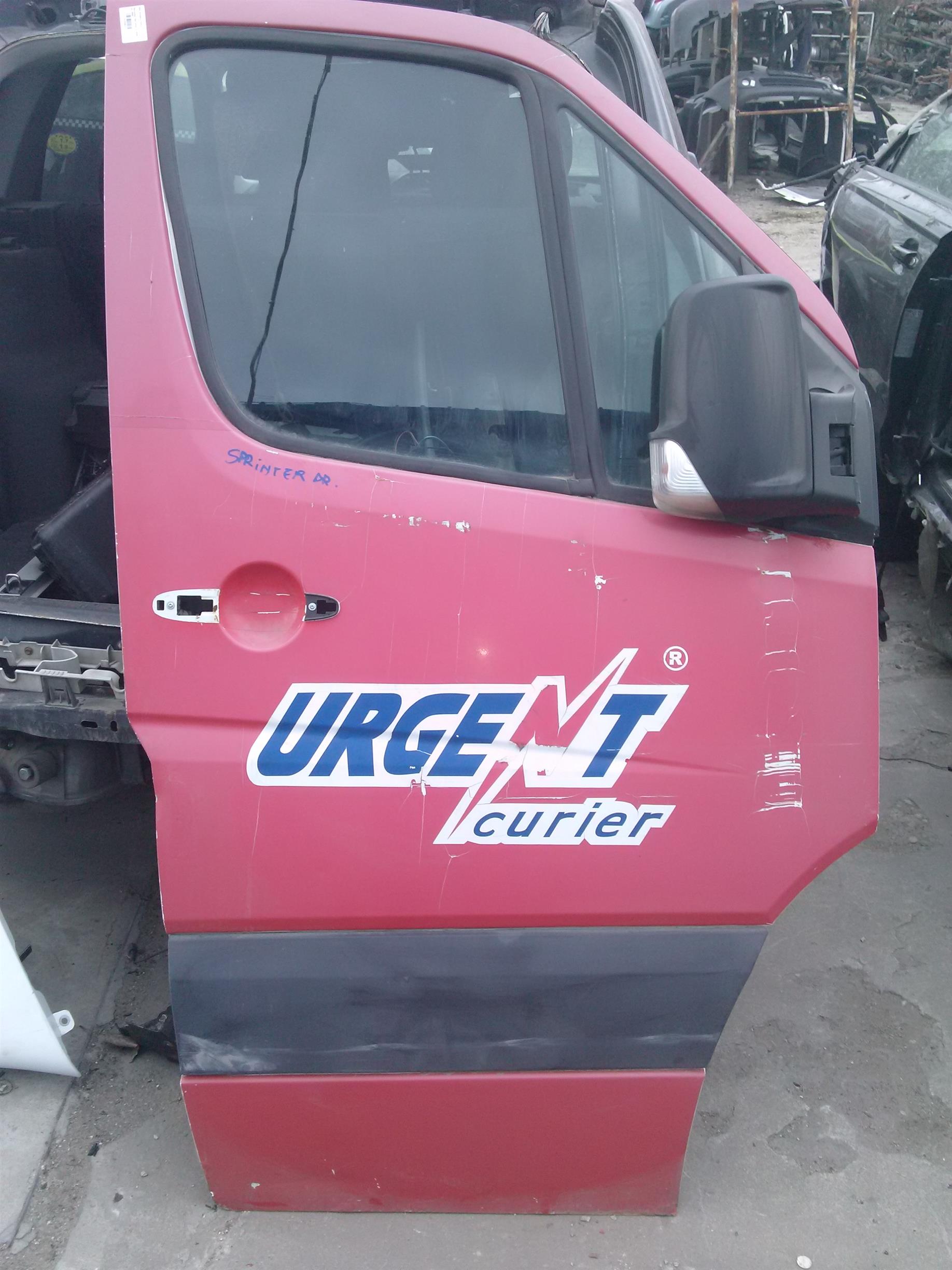 Usa dreapta fata Mercedes Sprinter 2.2CDI, an 2008
