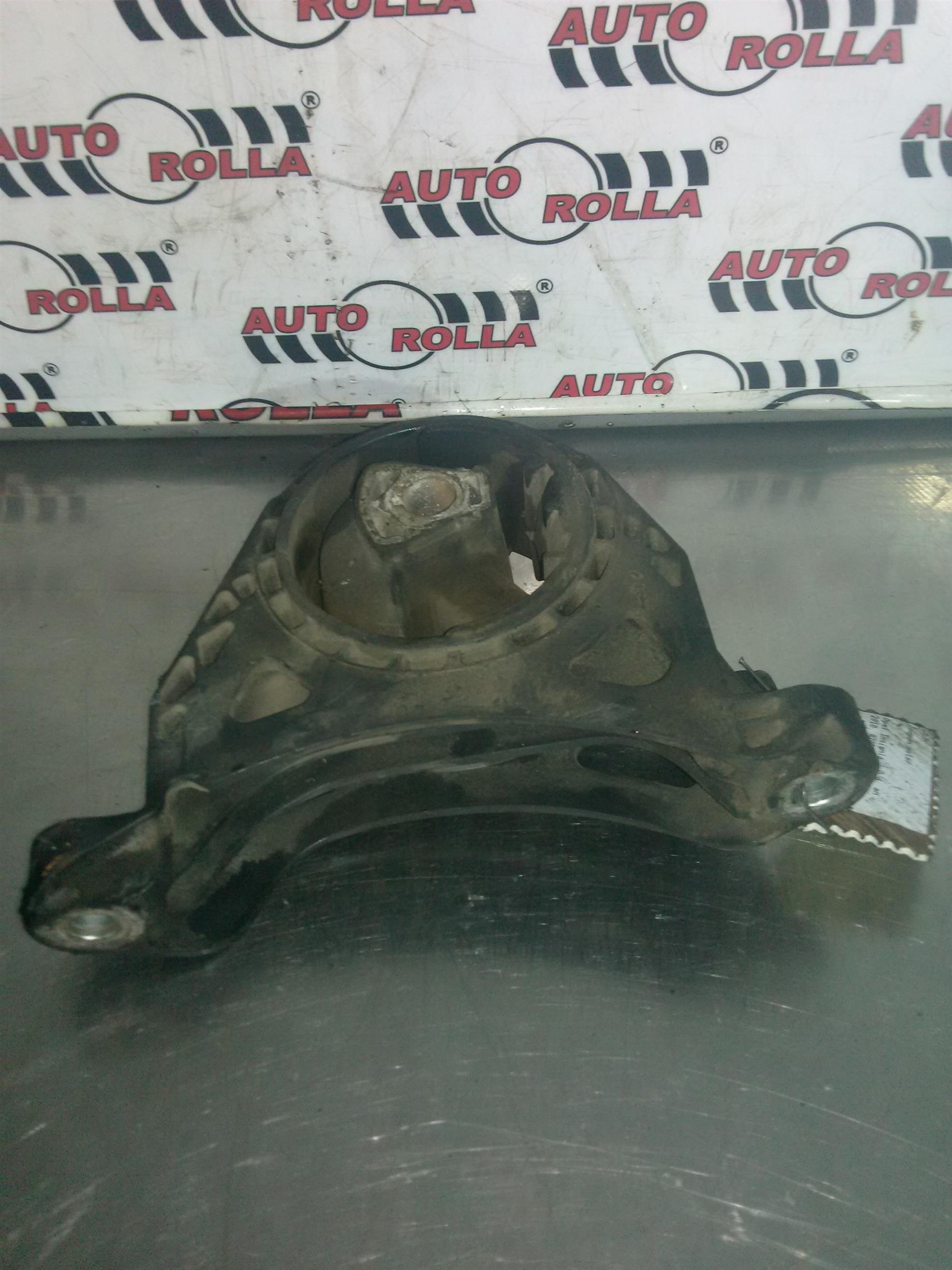 Tampon motor Opel Insignia 2.0 d, an 2010, A20DTH