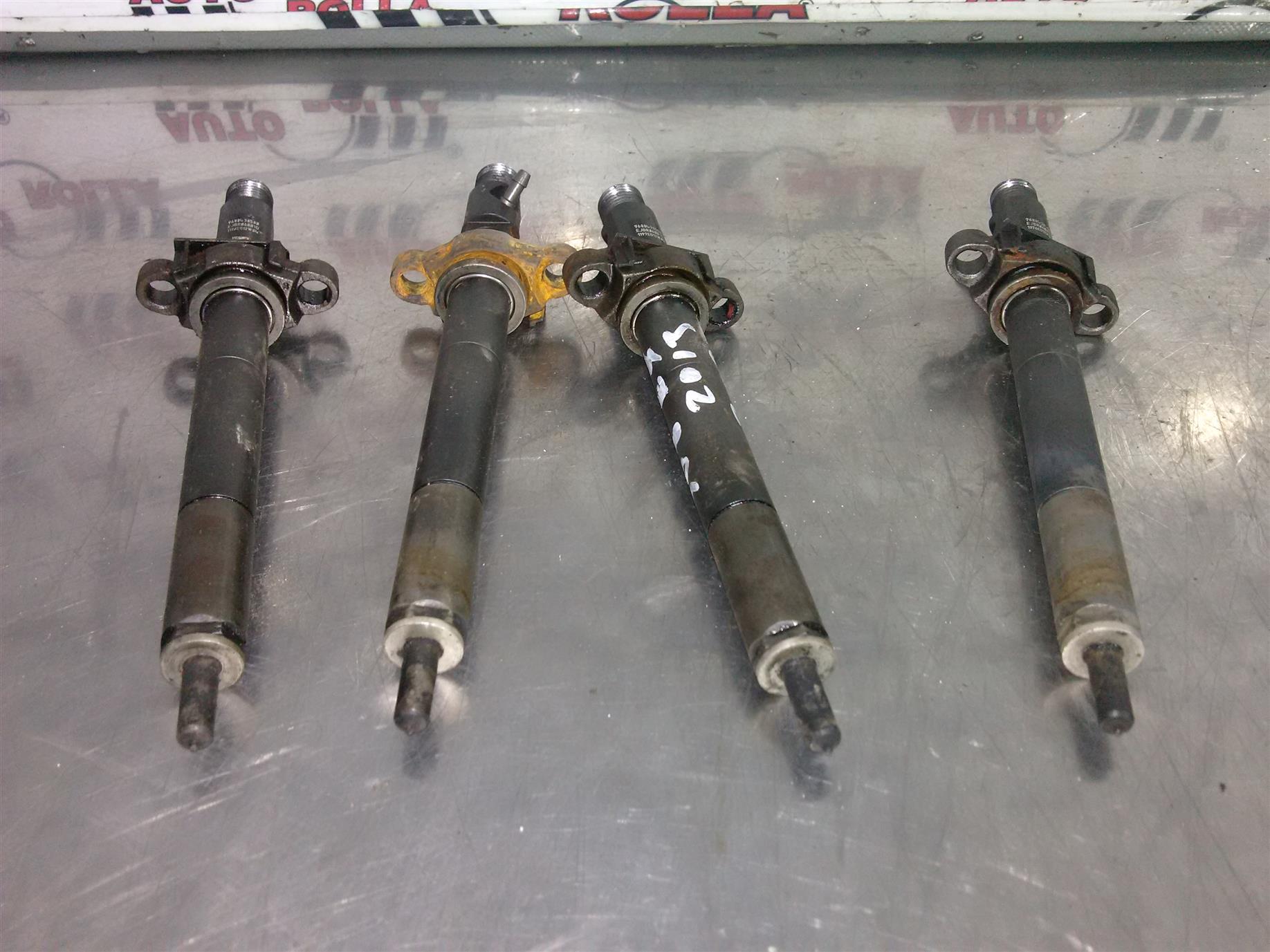 Injectoare set Peugeot 308 2.0HDI an 2013
