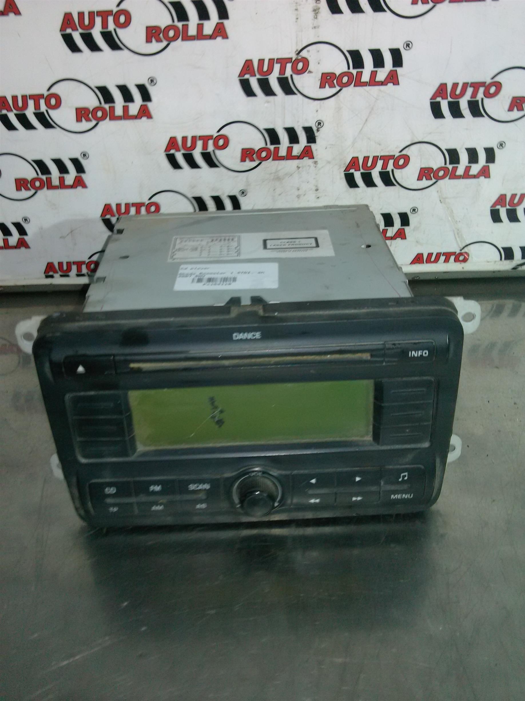 Cd player Skoda Roomster 1.4TDI, an 2007 BNV