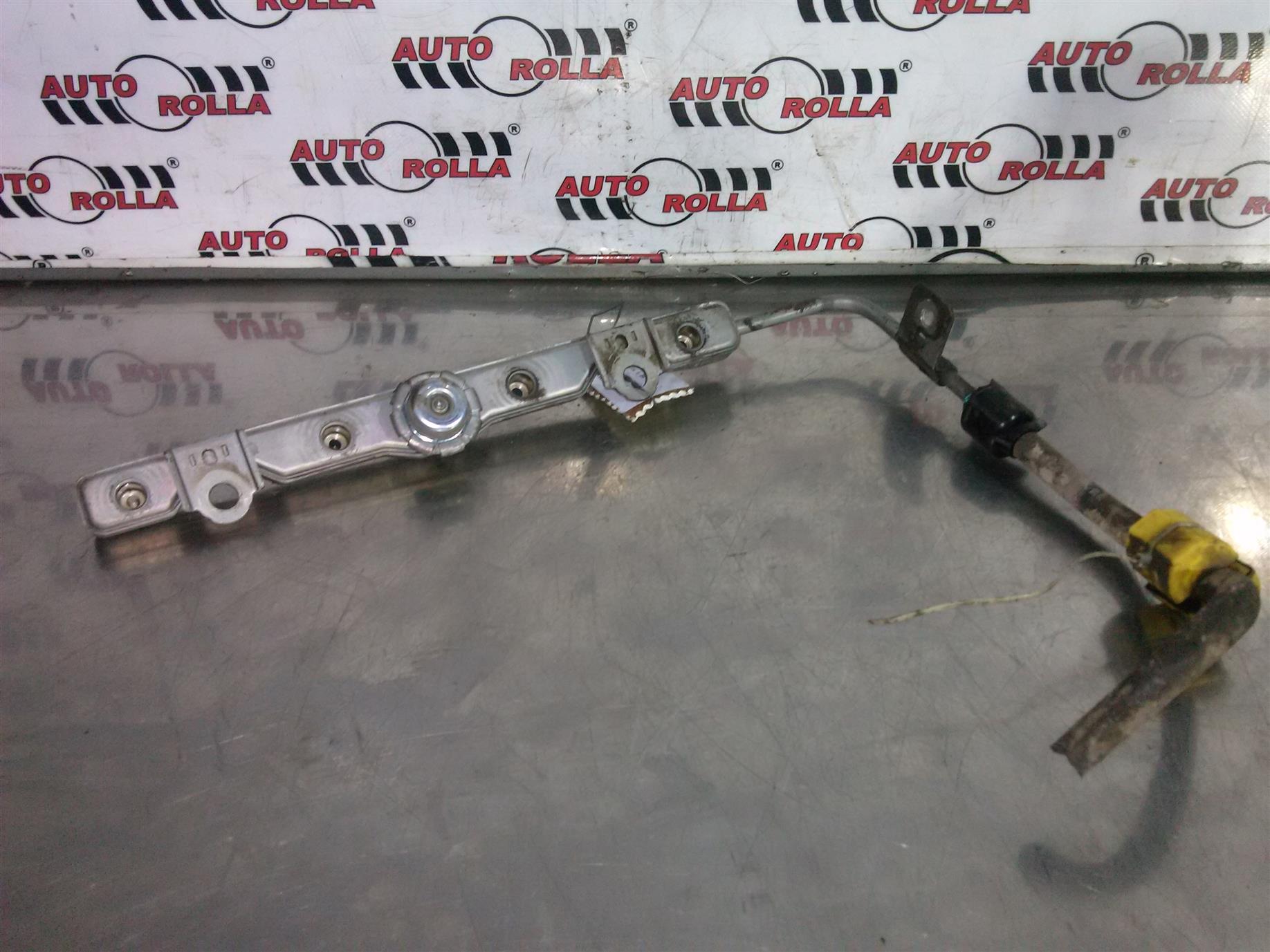 Rampa injectoare Toyota Avensis 1.8s autom an 2005