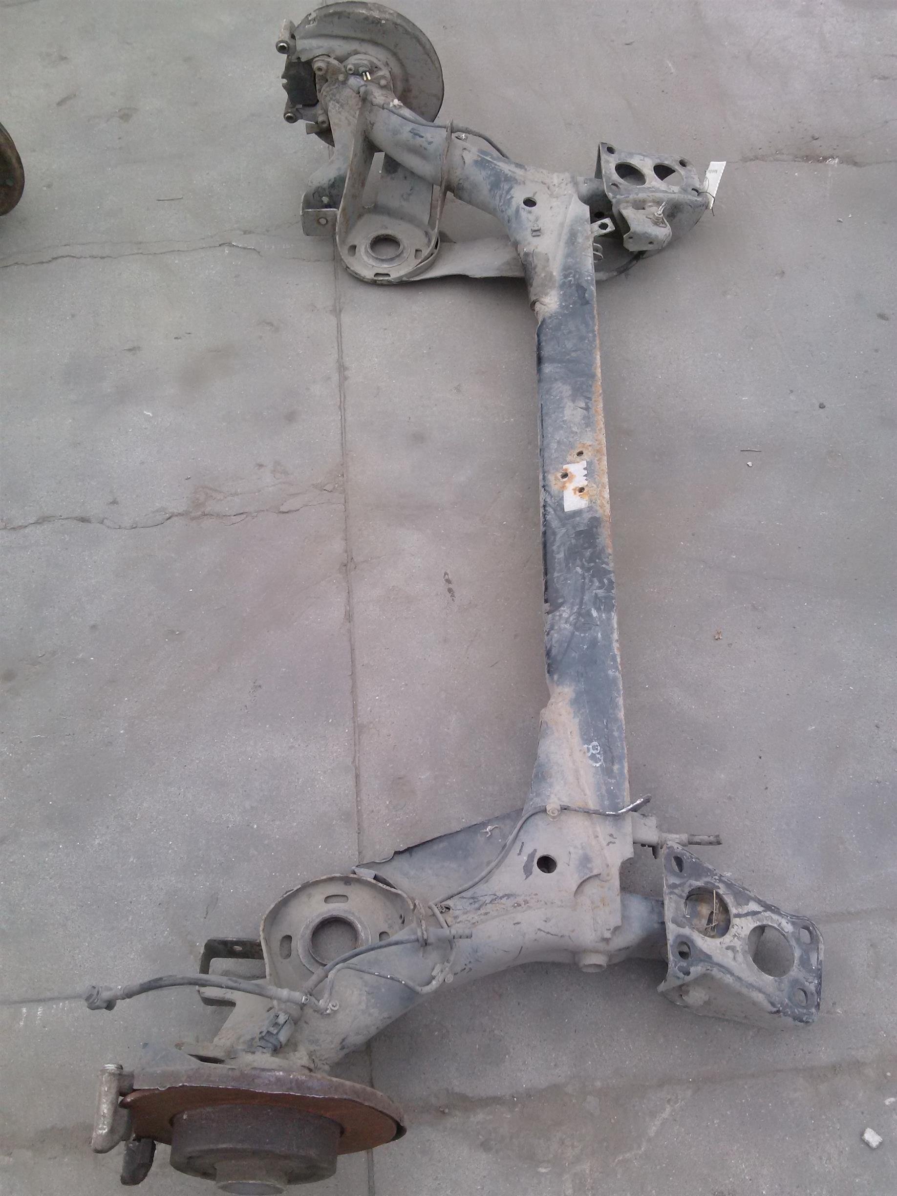 Punte spate Volkswagen Golf IV 1.6s, an 2002
