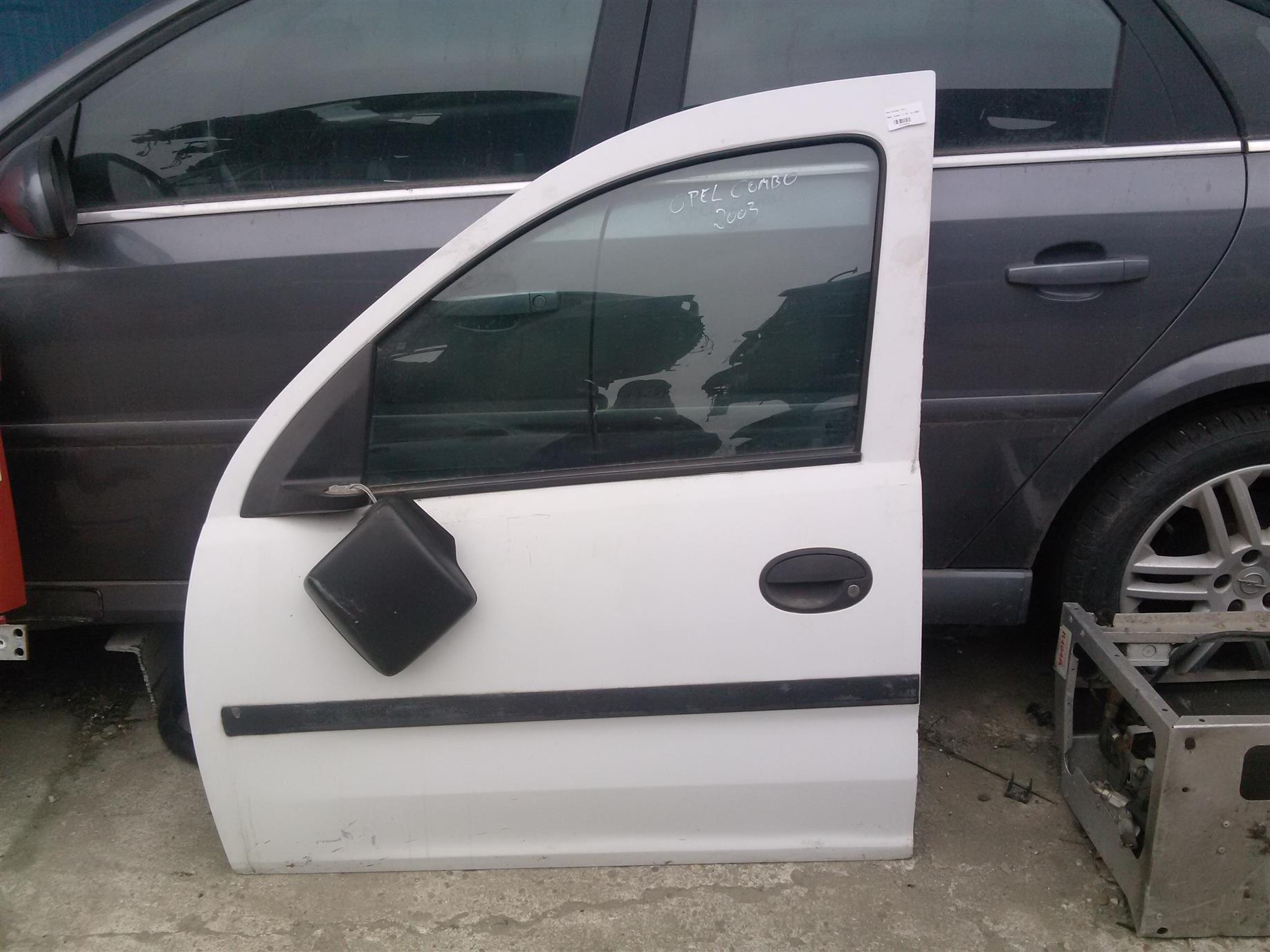 Usa stanga fata Opel Combo, 1.3D, an 2003