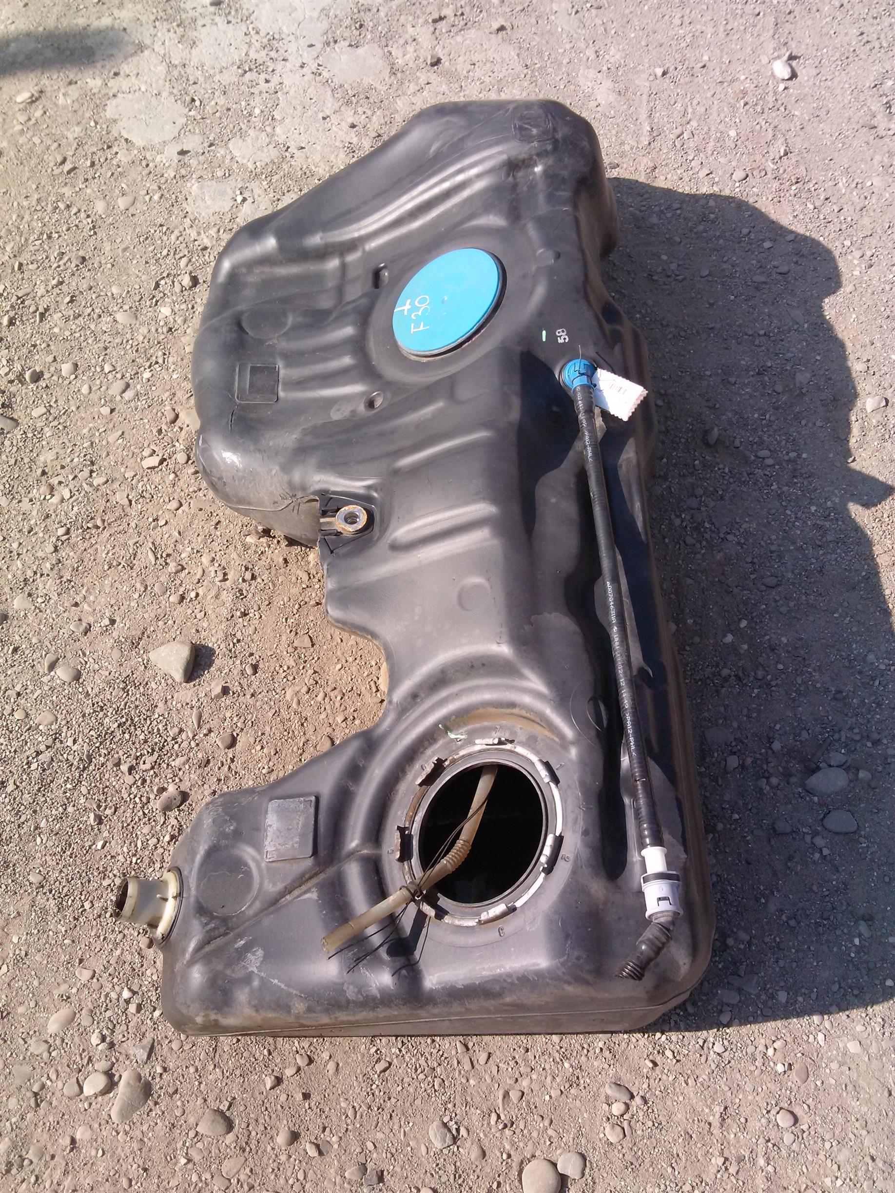 Rezervor BMW F30, 320D, an 2013, N47D20C