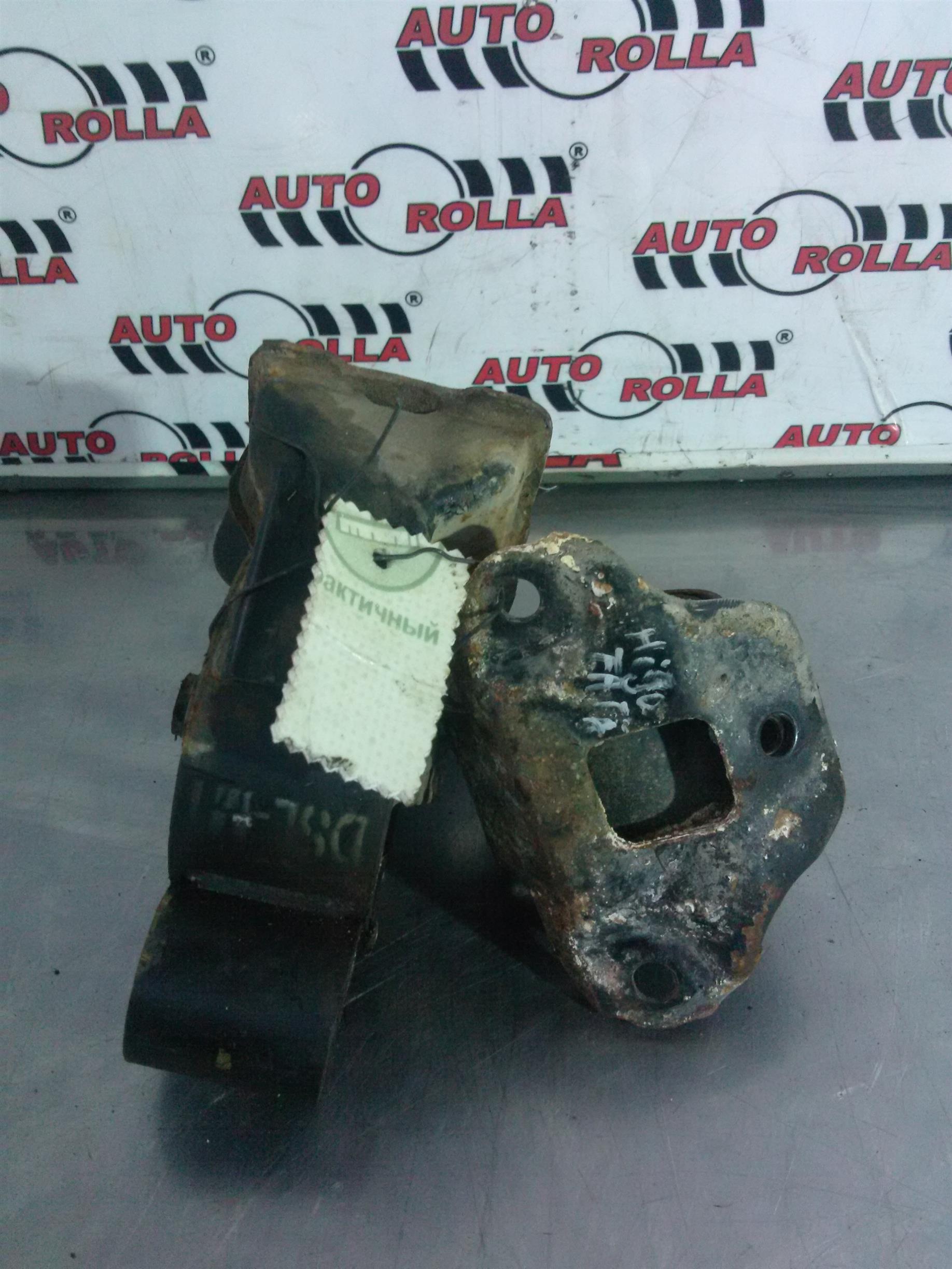 Tampoane motor Hyundai I30, 1.6 CRDI,an 2011