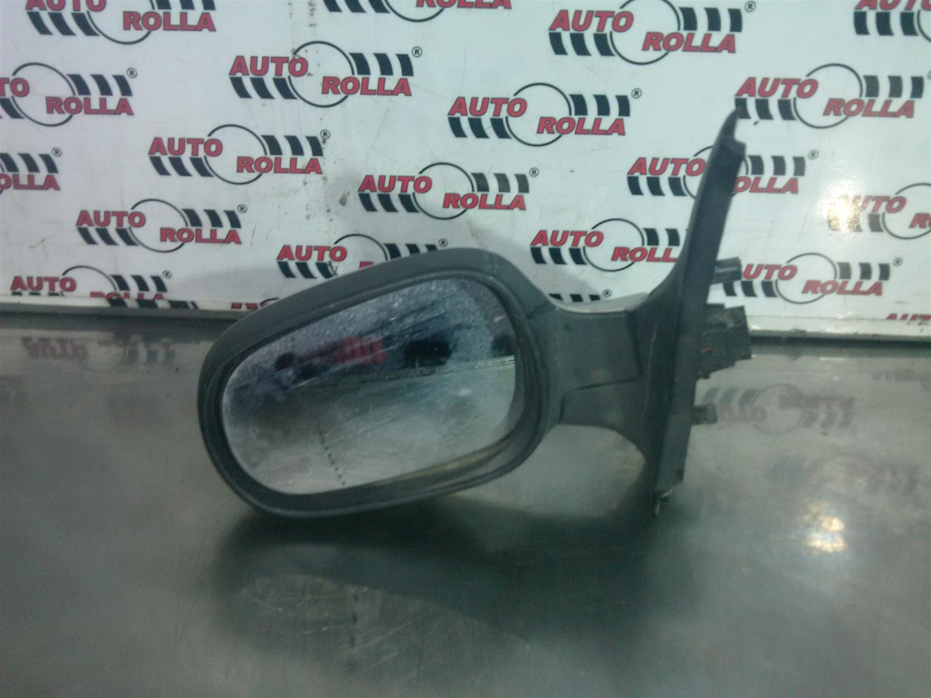 Oglinda stanga Renault Clio 2, 1.4S an 2004