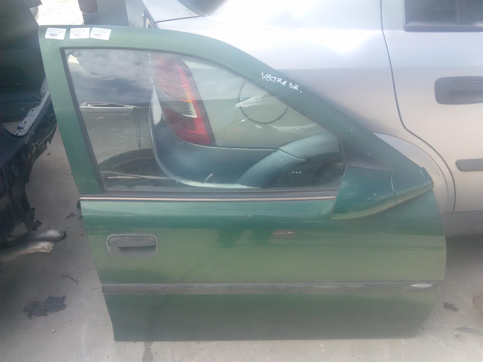 Oglinda dreapta fata Vectra B 1.8S, an 2001