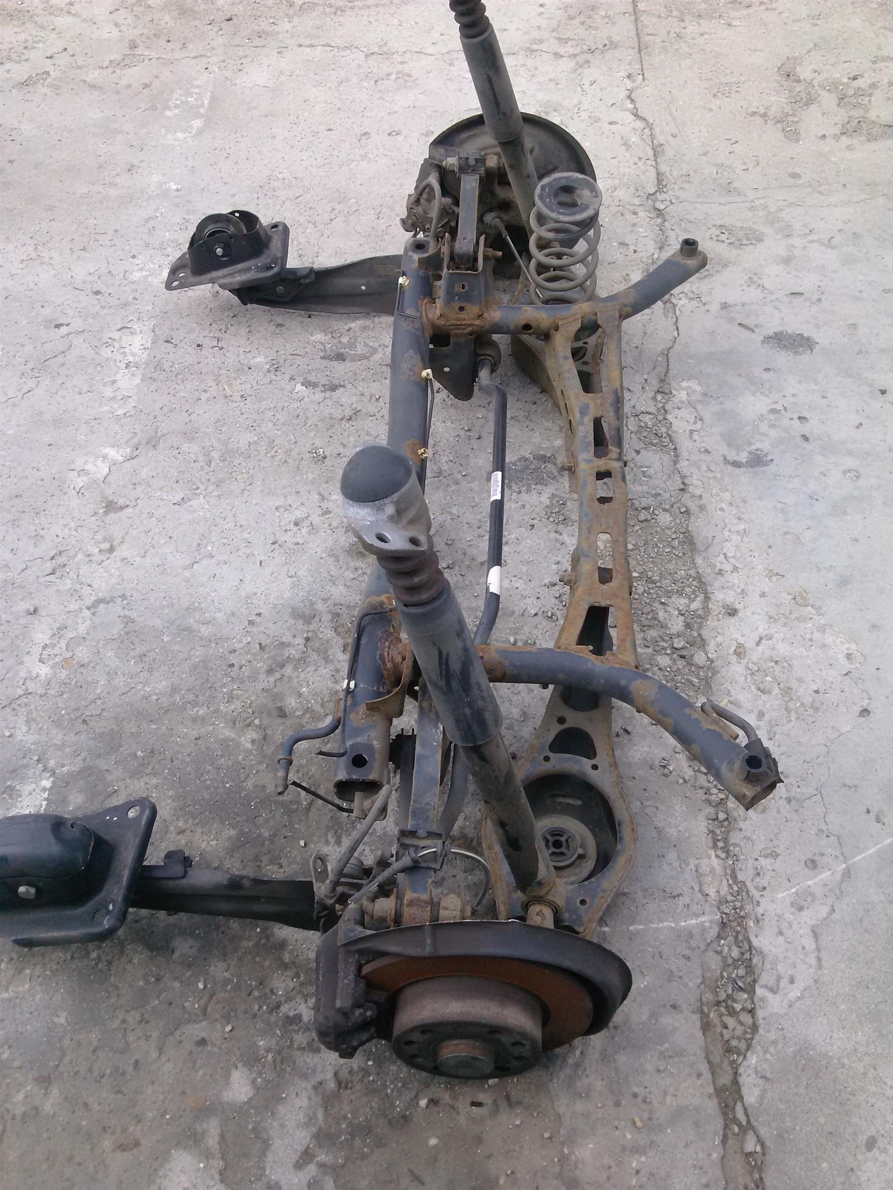 Punte spate Volkswagen Golf 5, 1.9 tdi, an 2006, BKC