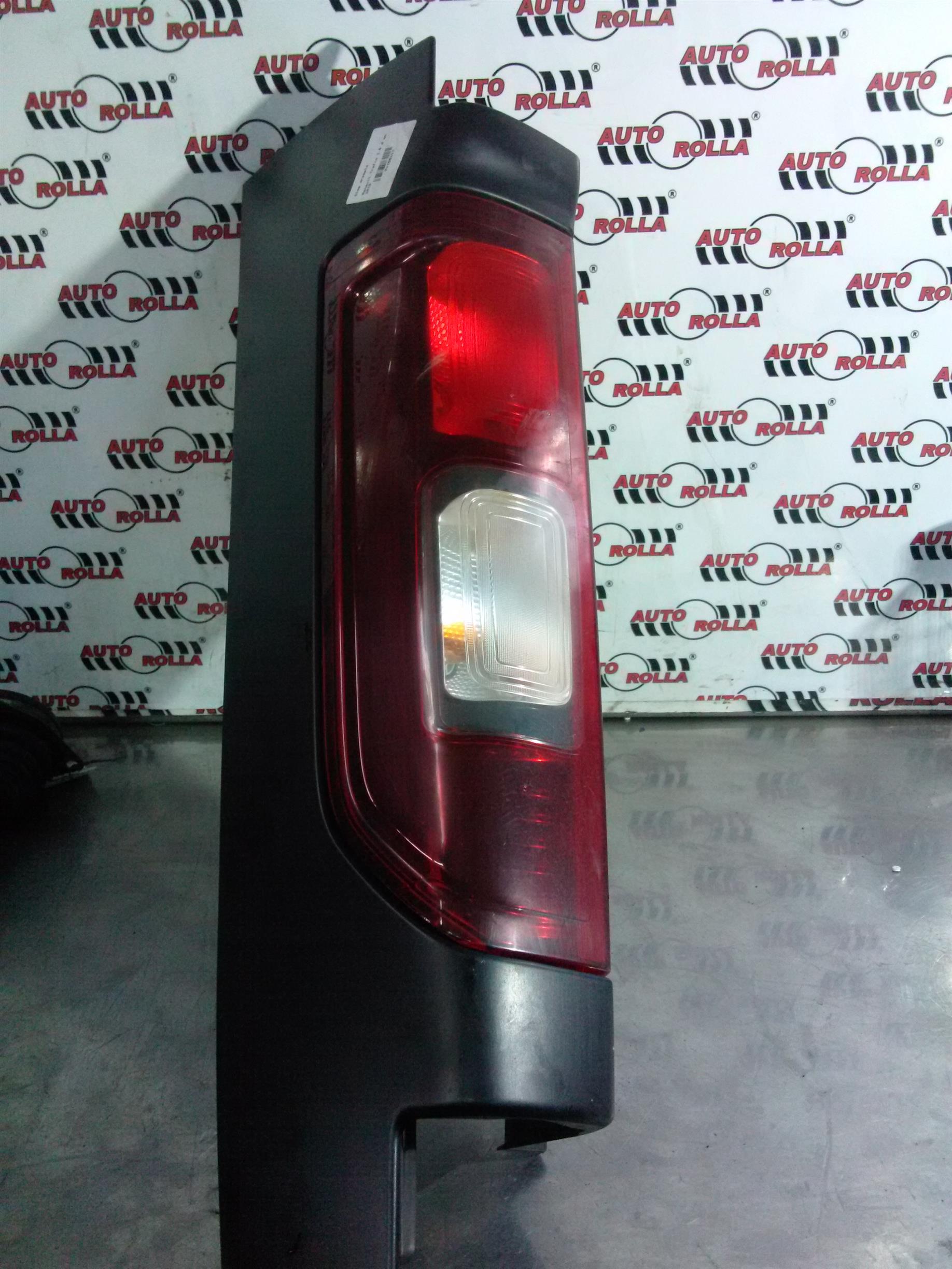 Stop dreapta Renault Trafic 1.6 d an 2018