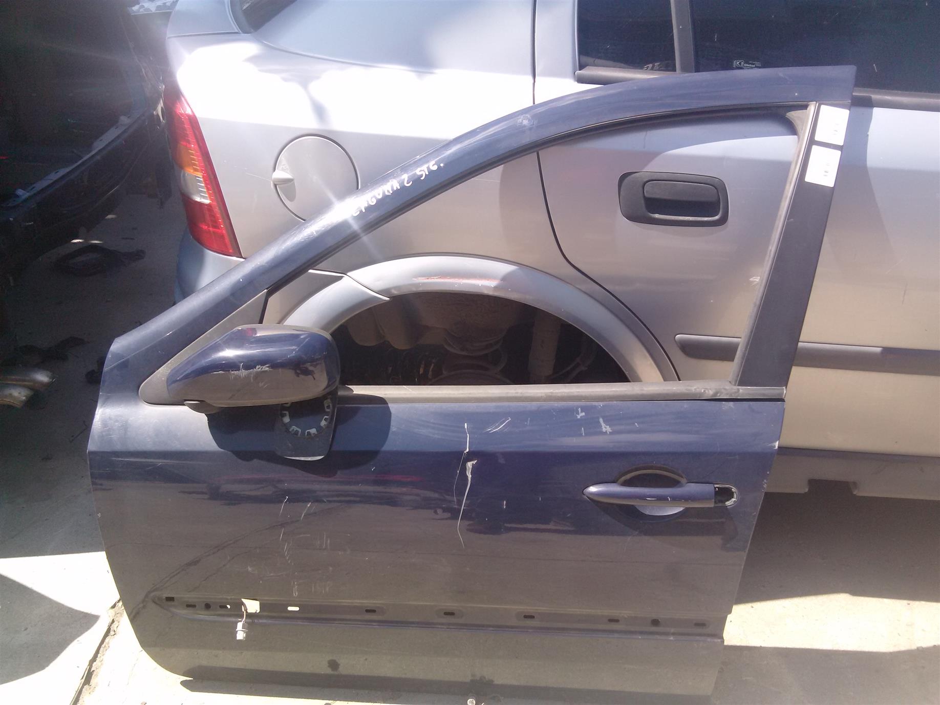 Oglinda stanga fata Renault Laguna 2, 1.9DCI, an 2004