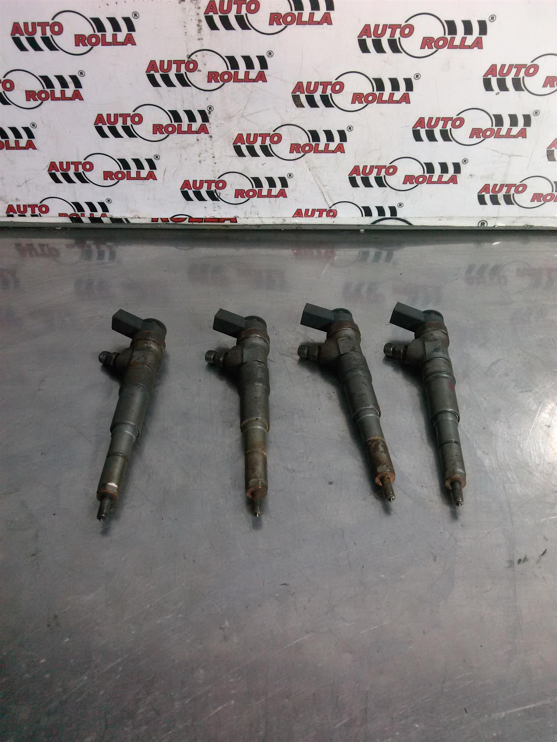 Injectoare set BMW x5 E53 3.0 d an 2004