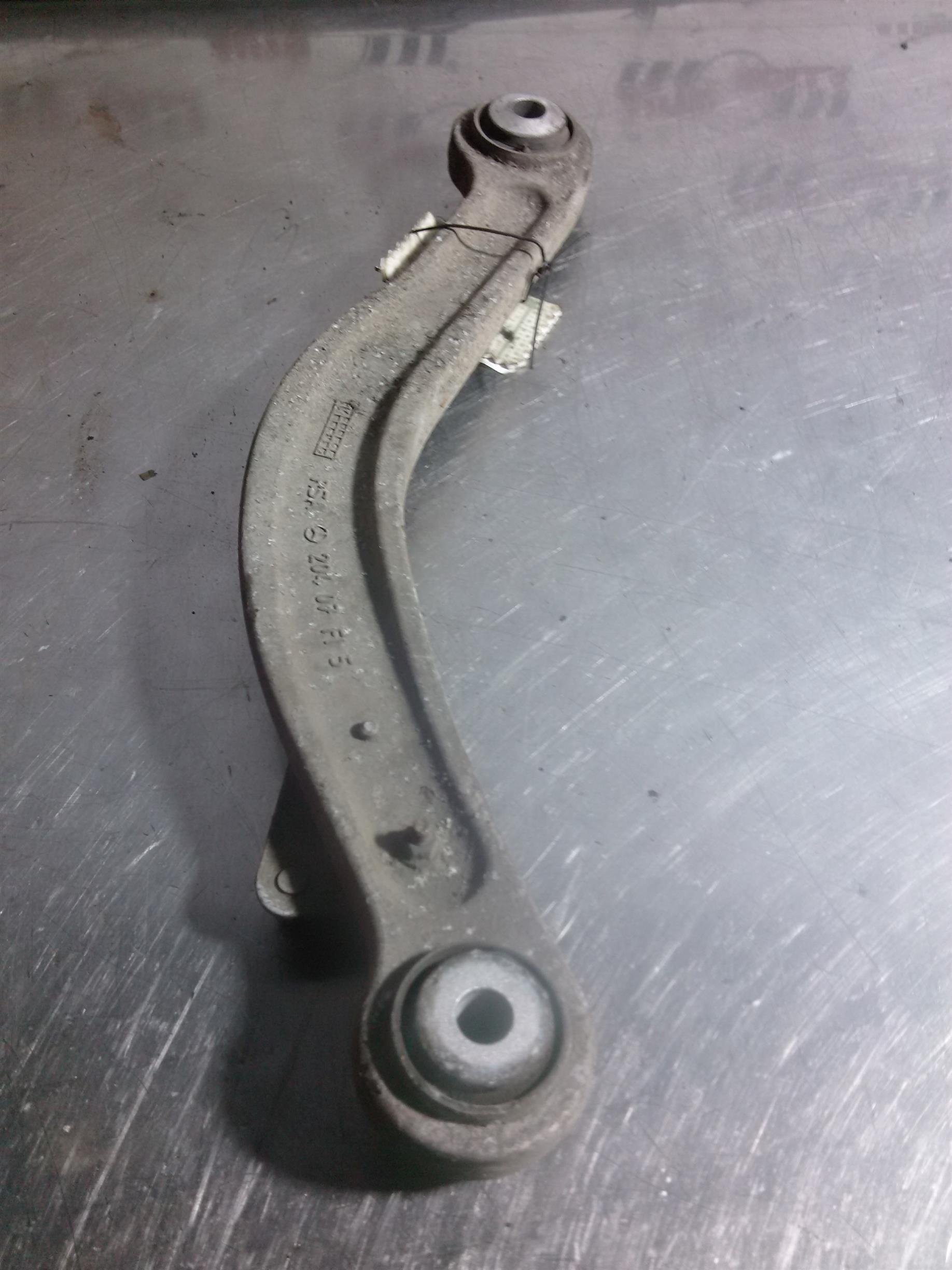 Brat superior stanga spate Mercedes W212 E class 2.2CDI, euro 6, 2015