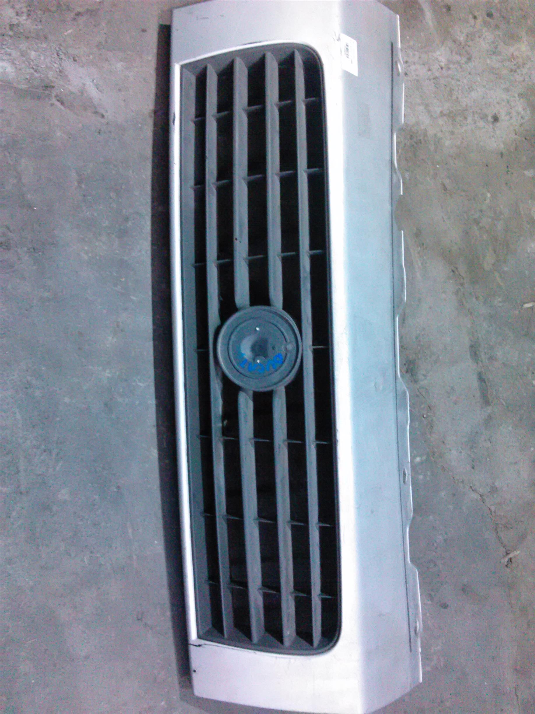 Grila bara fata Fiat Ducato, an 2006