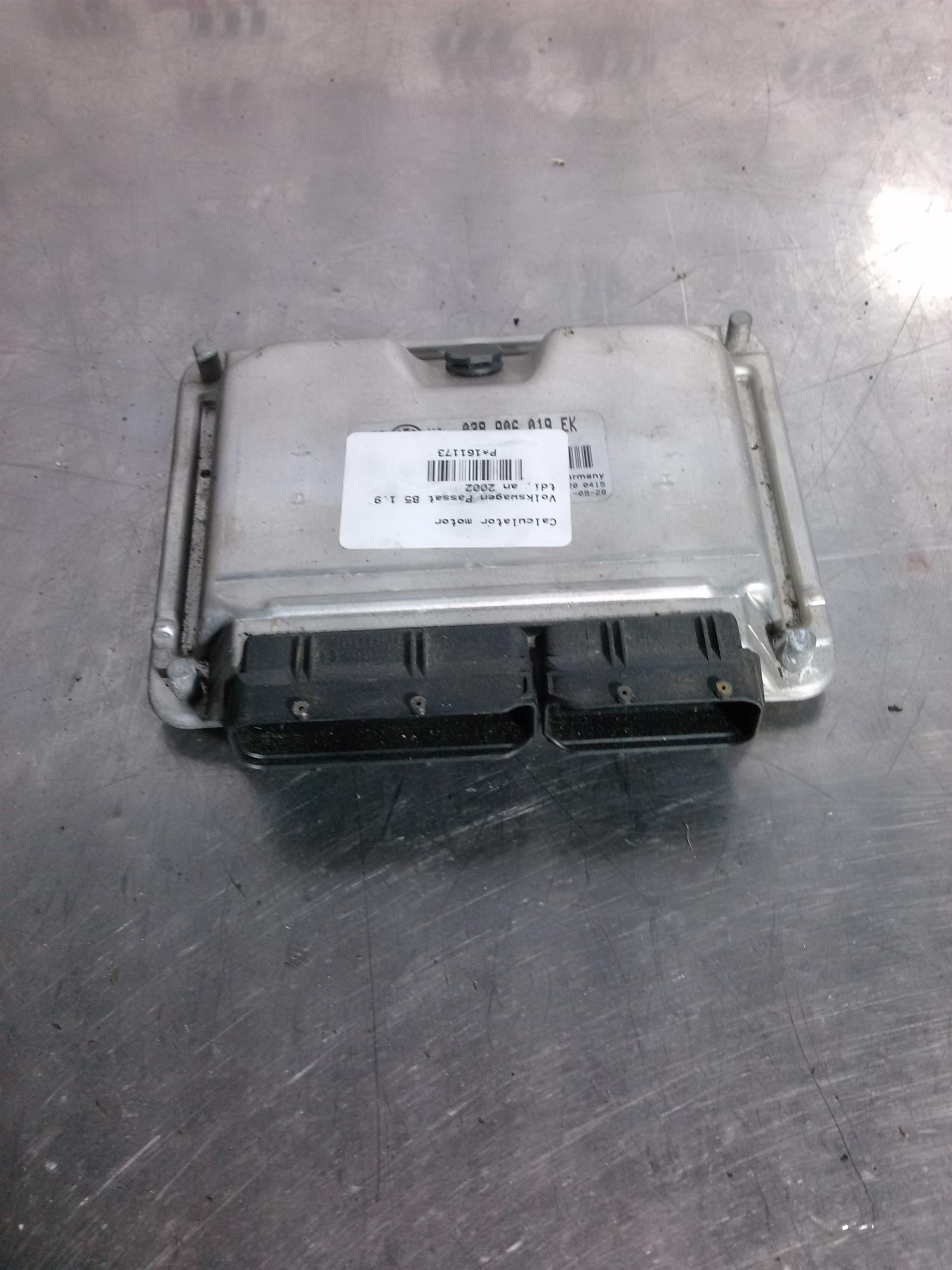 Calculator motor Volkswagen Passat B5 1.9 tdi, an 2002