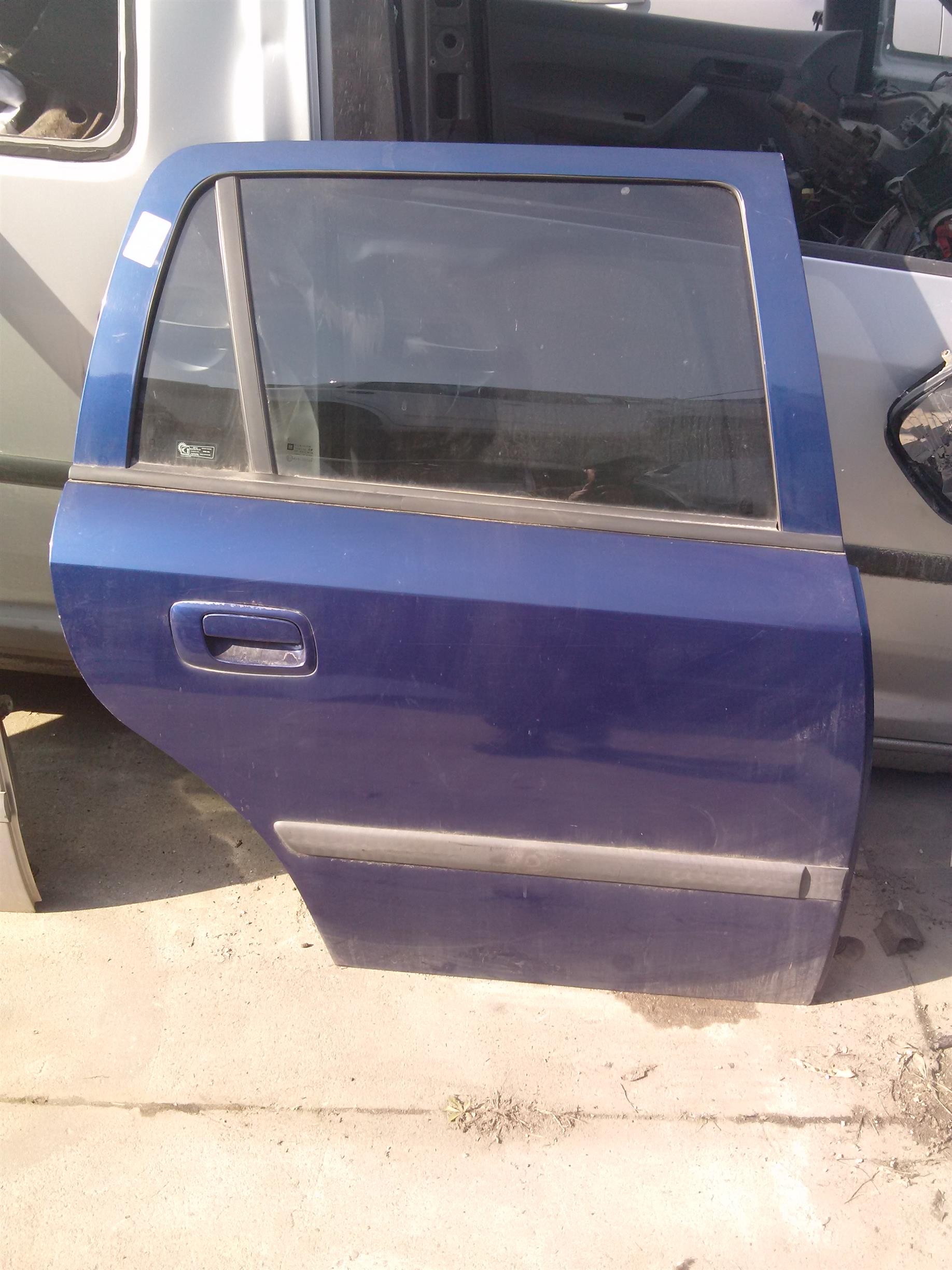 Usa dreapta spate Opel Astra G 2.0 d,an 2002