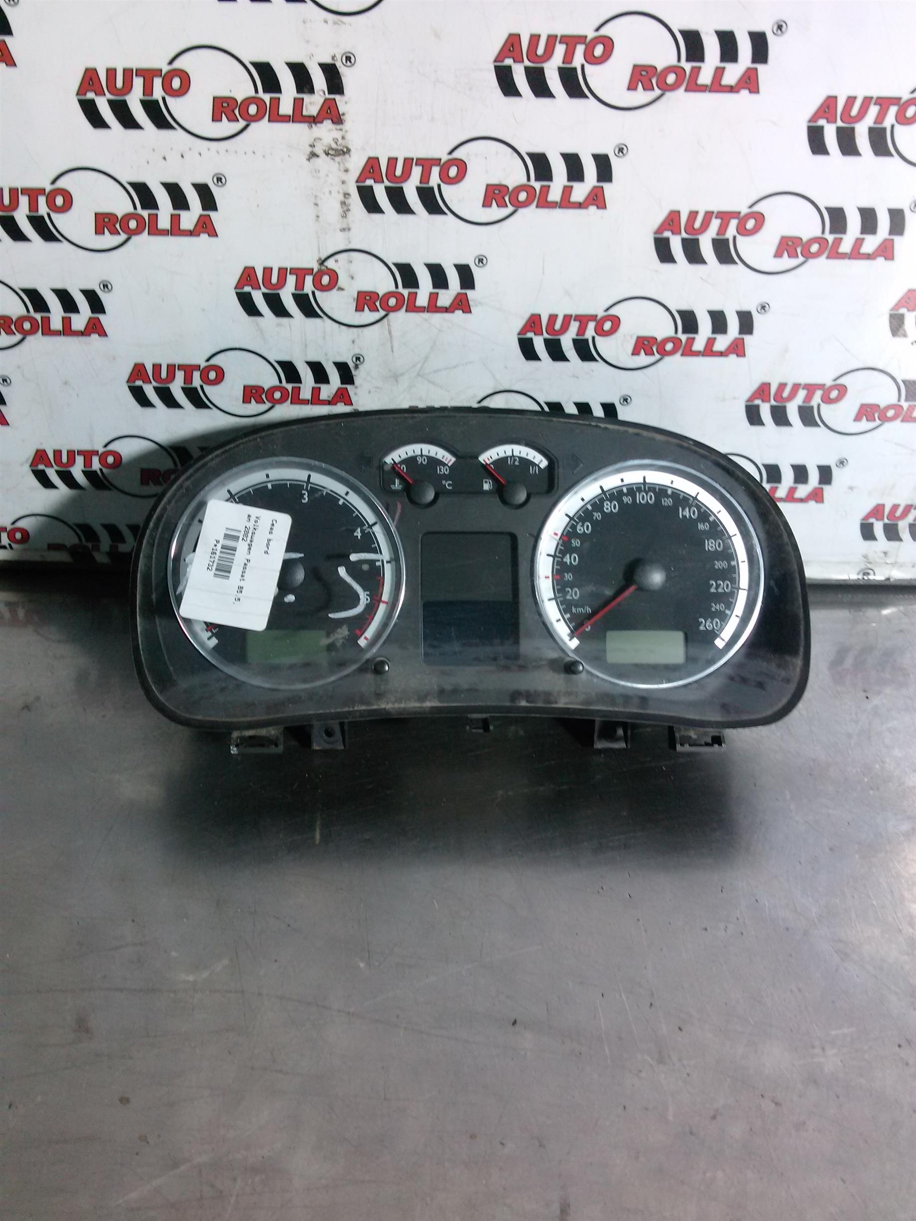 Ceas bord Volkswagen Passat B5.5, an 2002