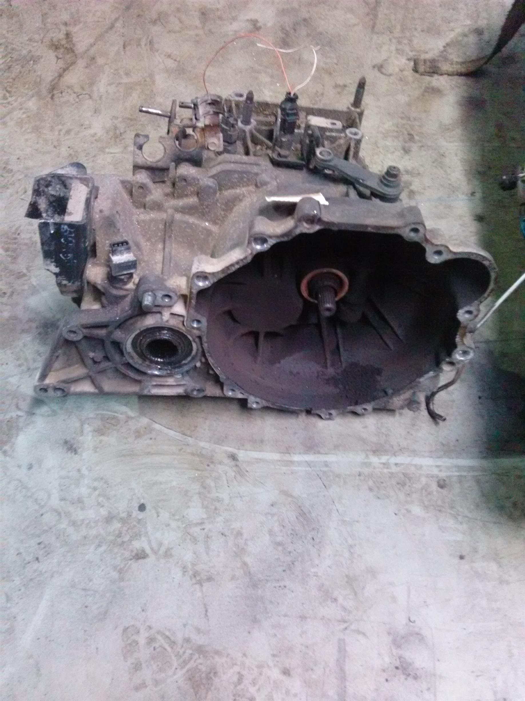 Cutie viteze Honda HRV, an 2005