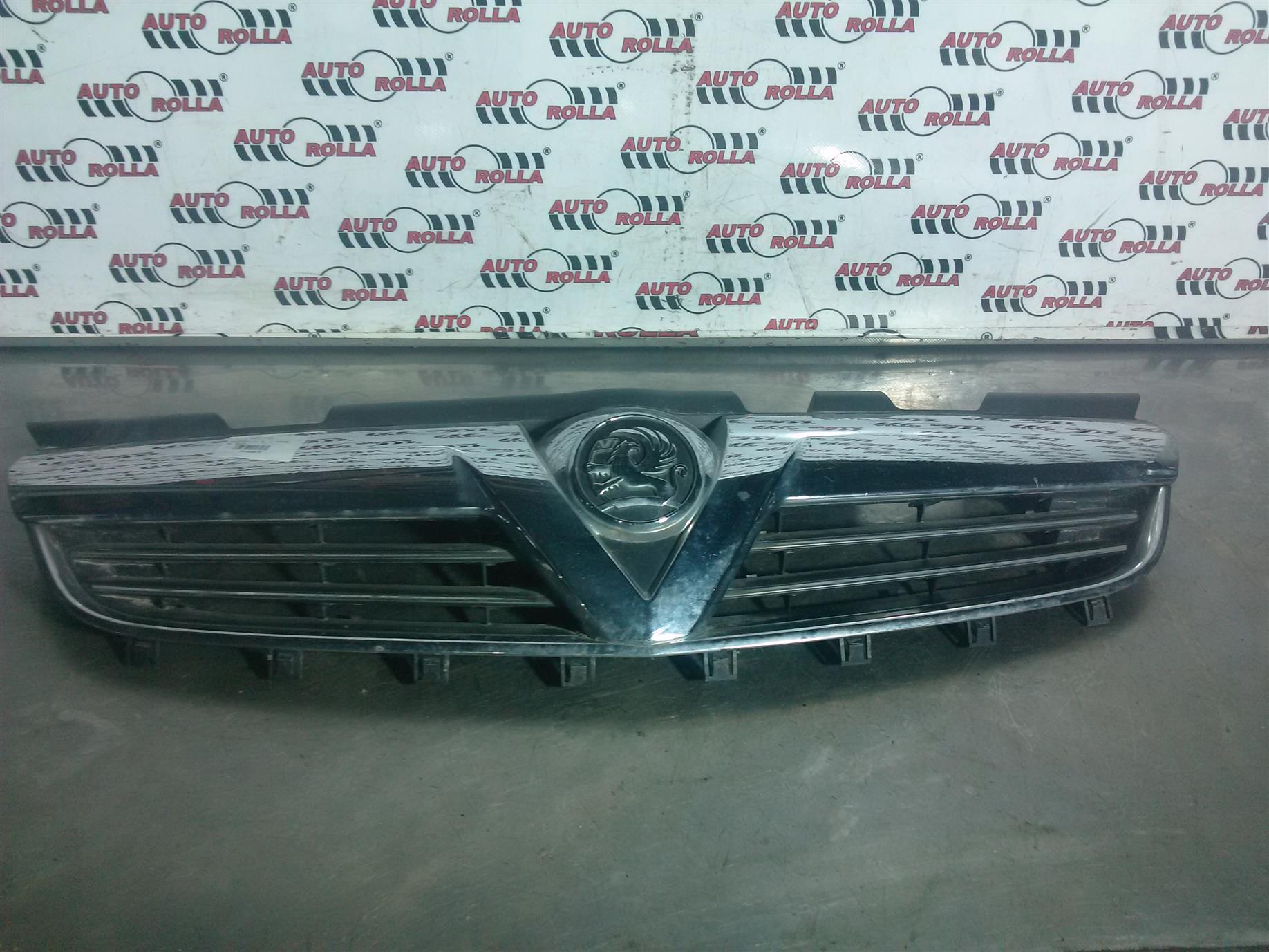 Grila bara fata Opel Zafira B, 1.7CDTI, an 2010.