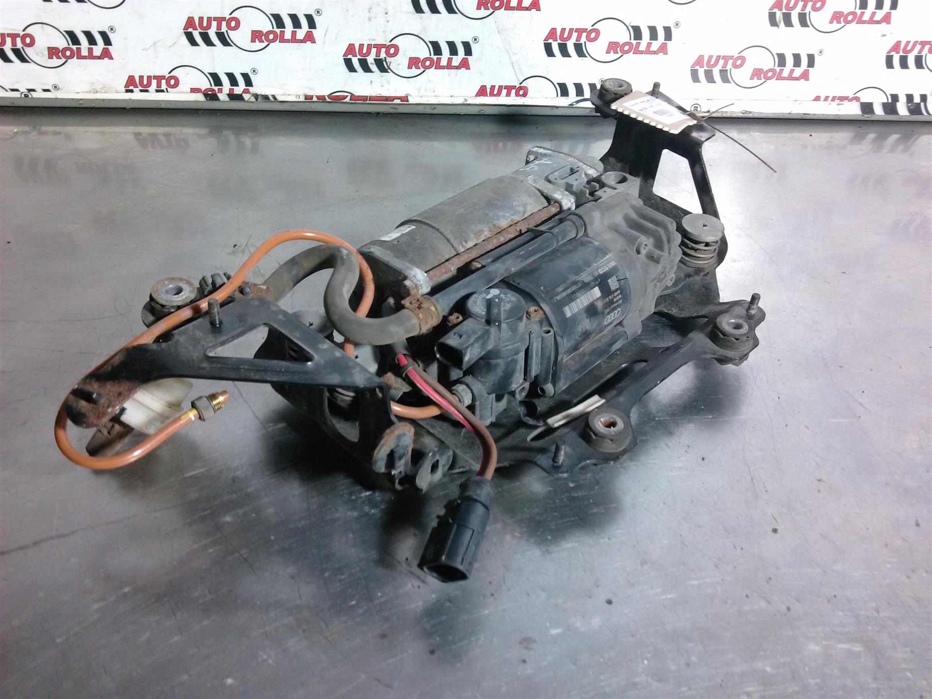 Compresor perne aer Audi A8, 4.2d, an 2010