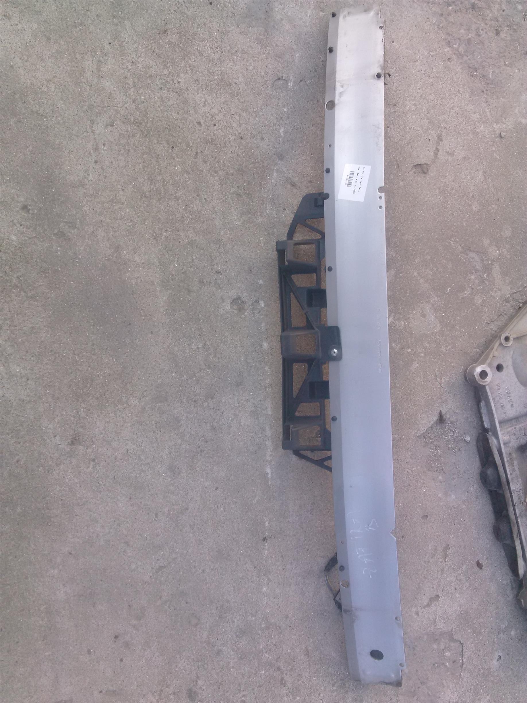 Intaritura bara fata Opel Zafira B, an 2006