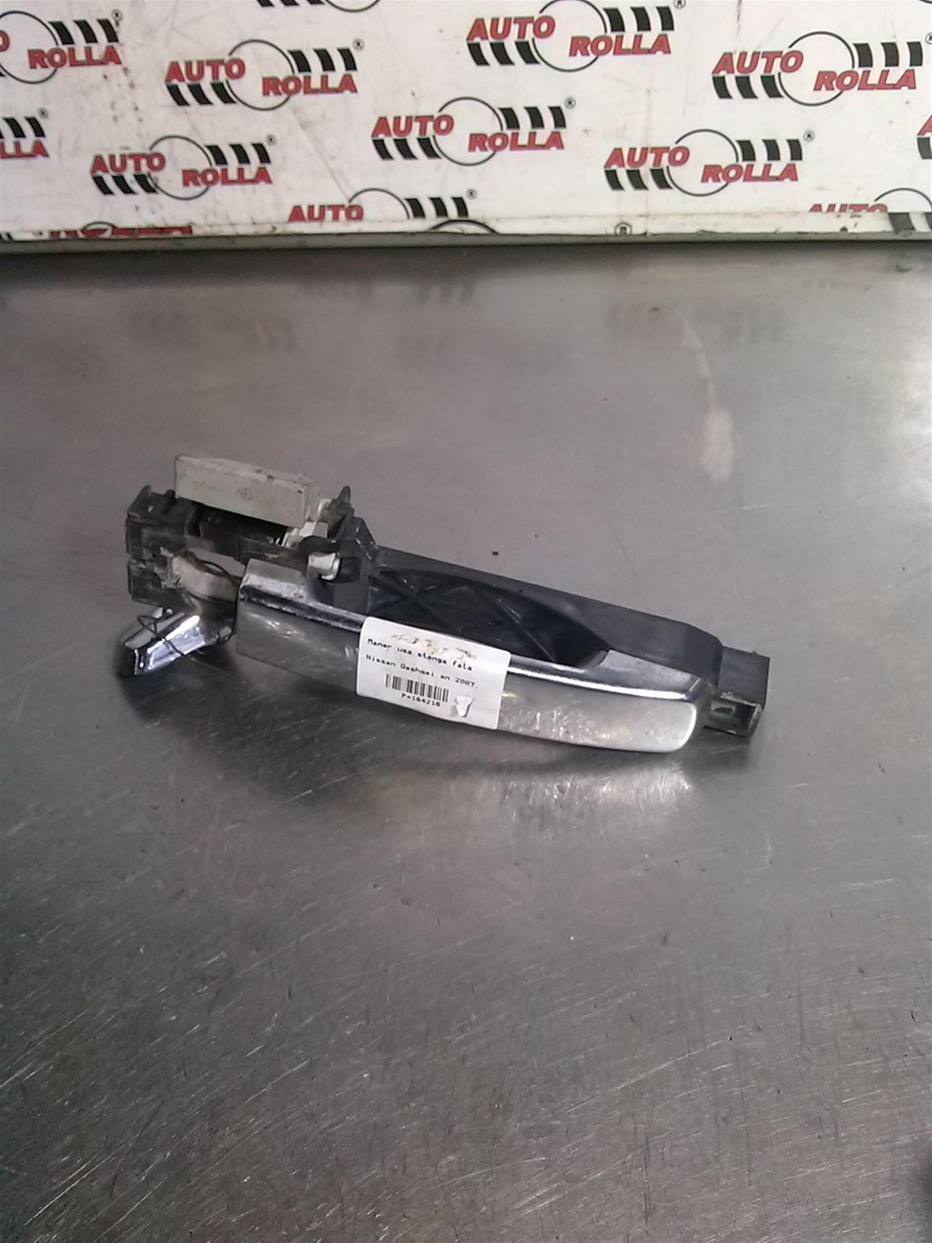 Maner usa stanga fata Nissan Qashqai an 2007.