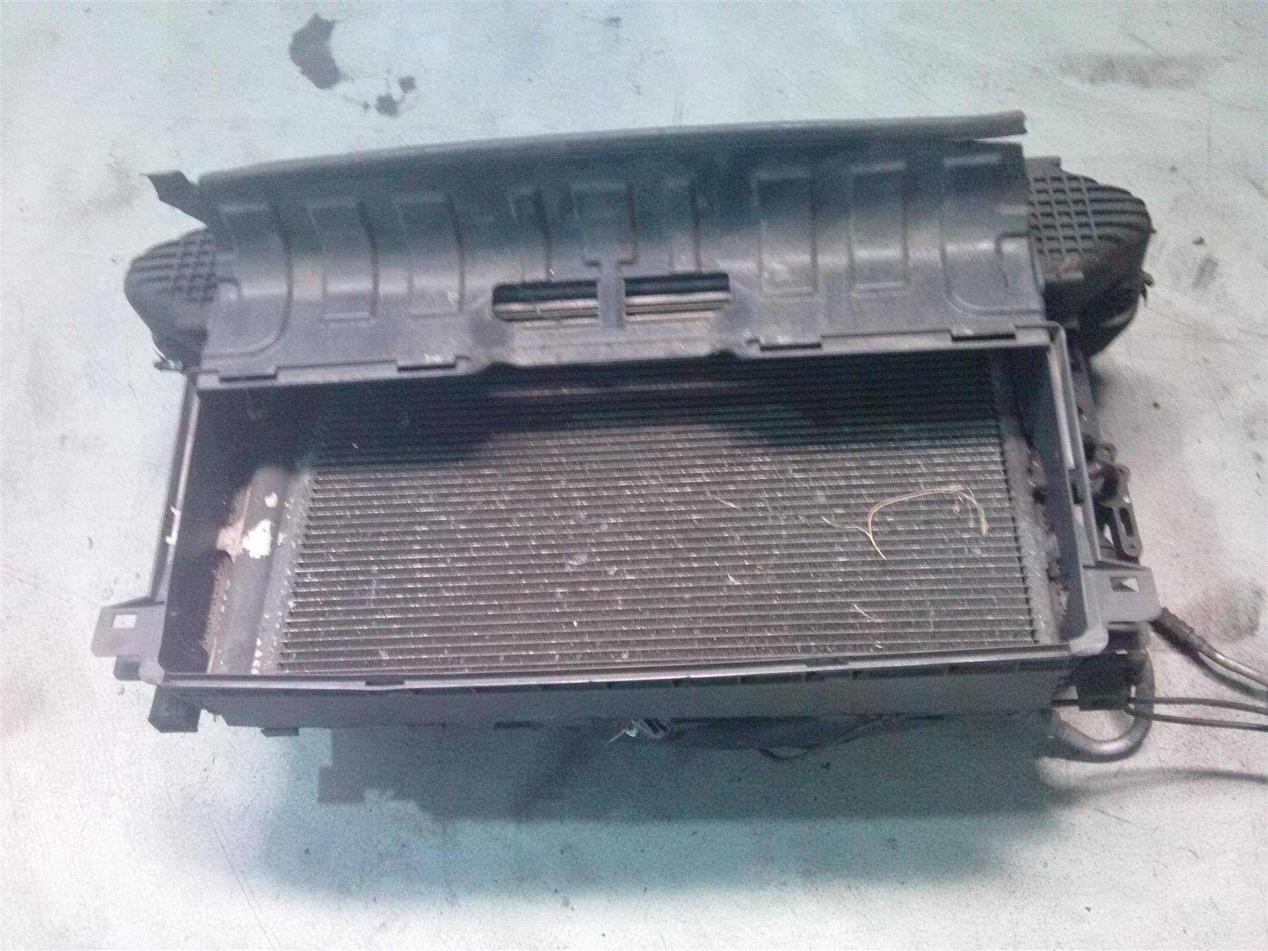 Radiator apa Land Rover Freelander 2, 2.2d, an 2012