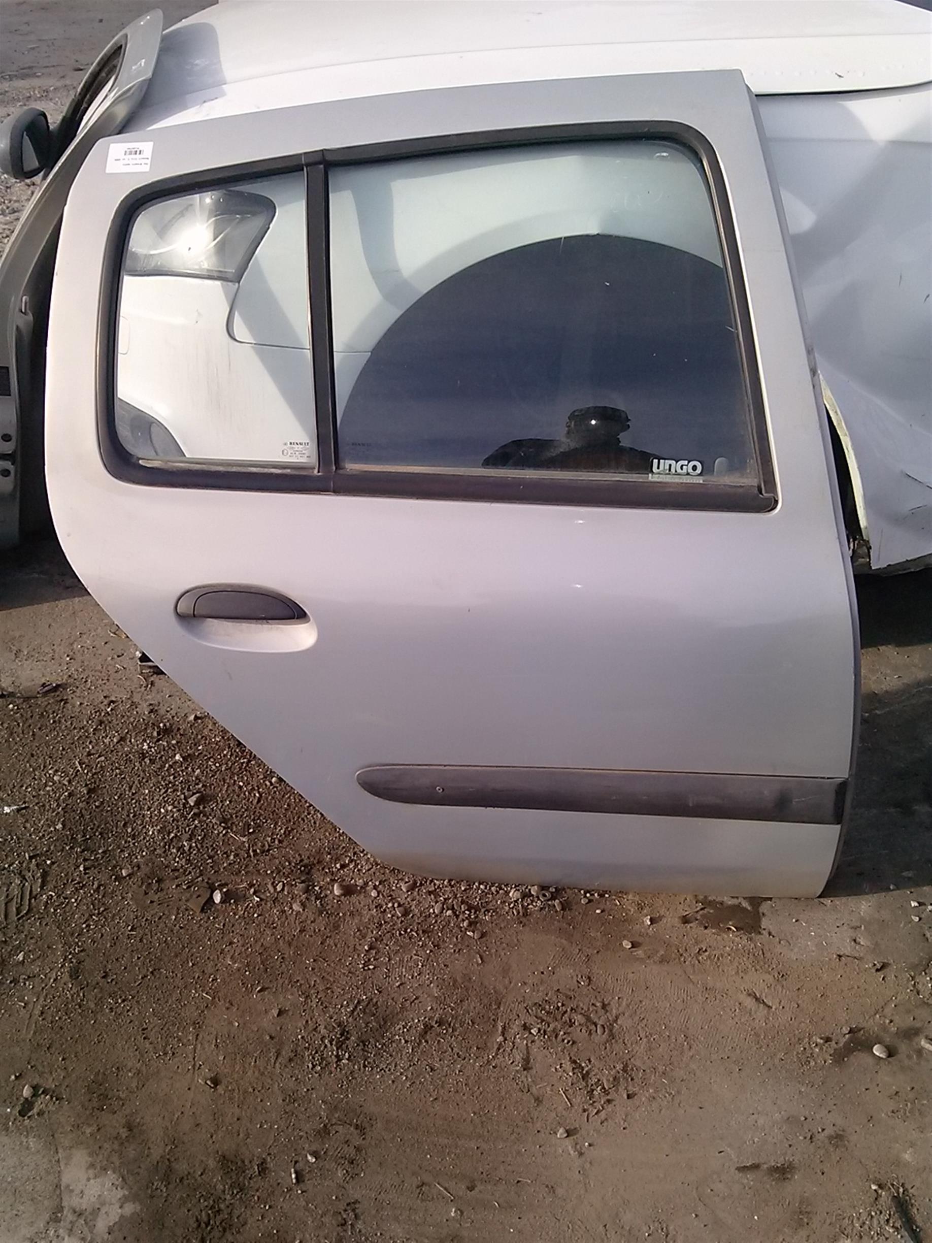 Usa dreapta spate Renault Clio 2, an 2005