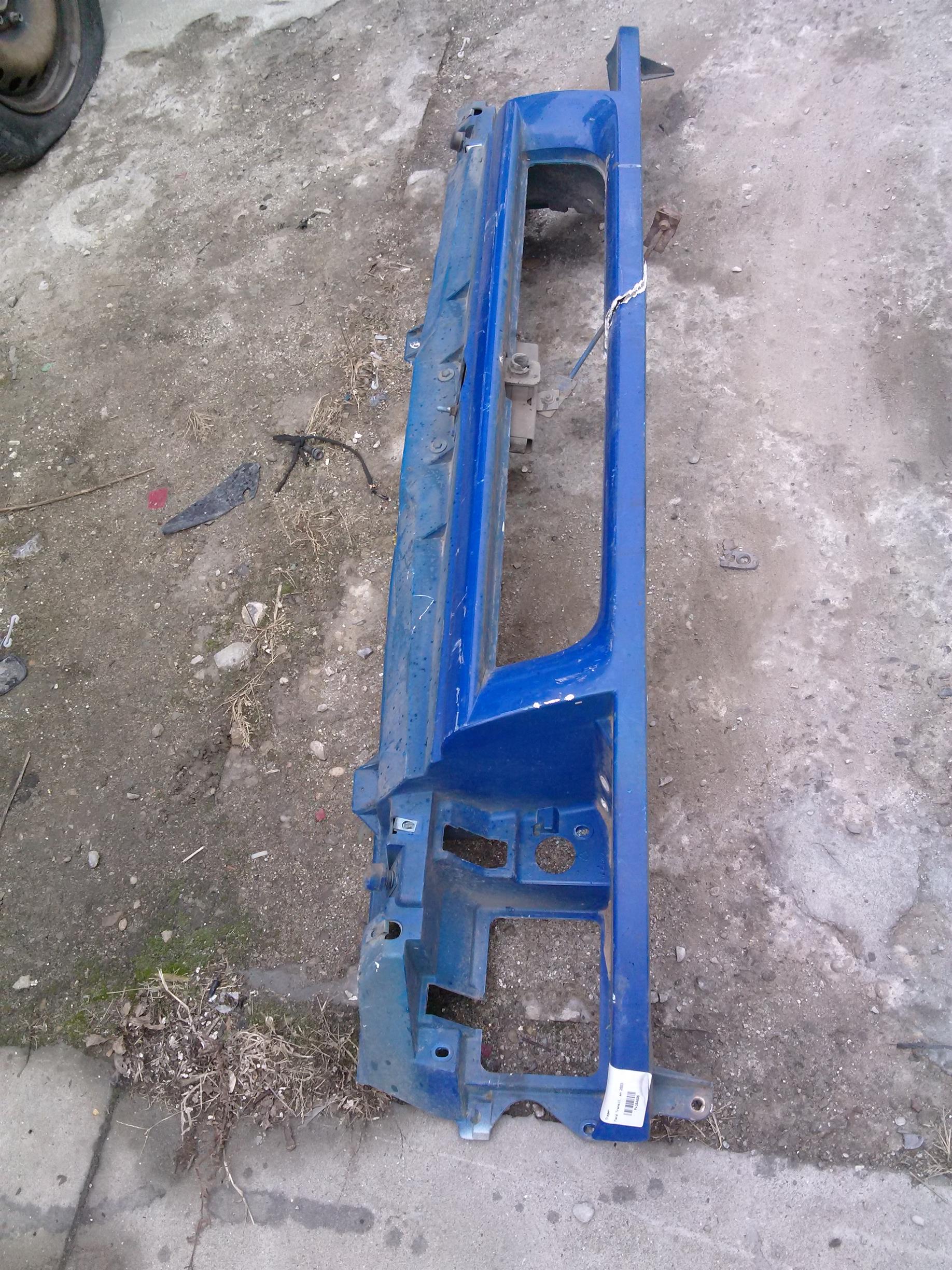 Trager Ford Transit, an 2003
