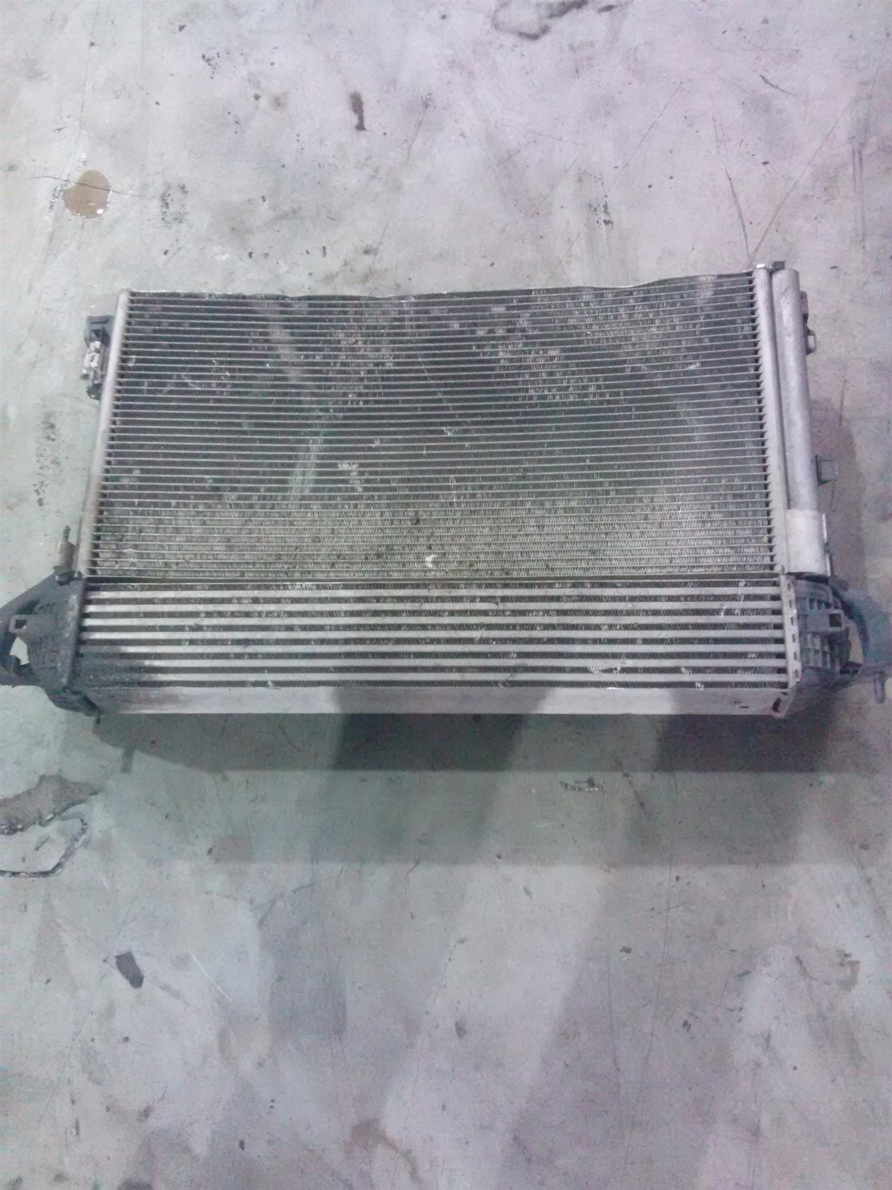 Electroventilator Renault Laguna 3, 1.5 dci, an 2010