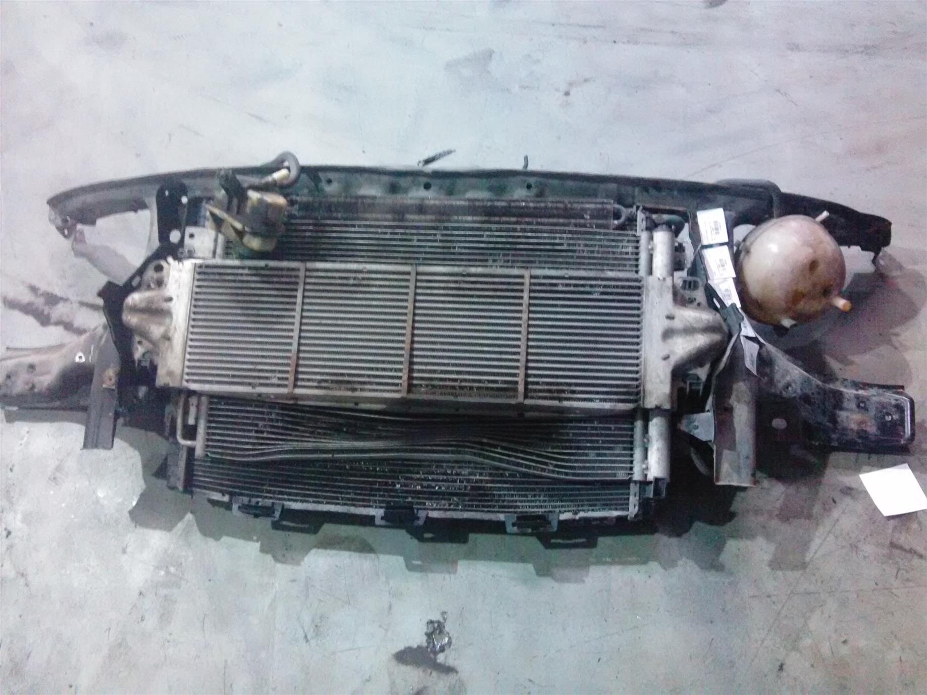 Radiator intercooler VW Transporter T5 1.9 tdi, an 2005.