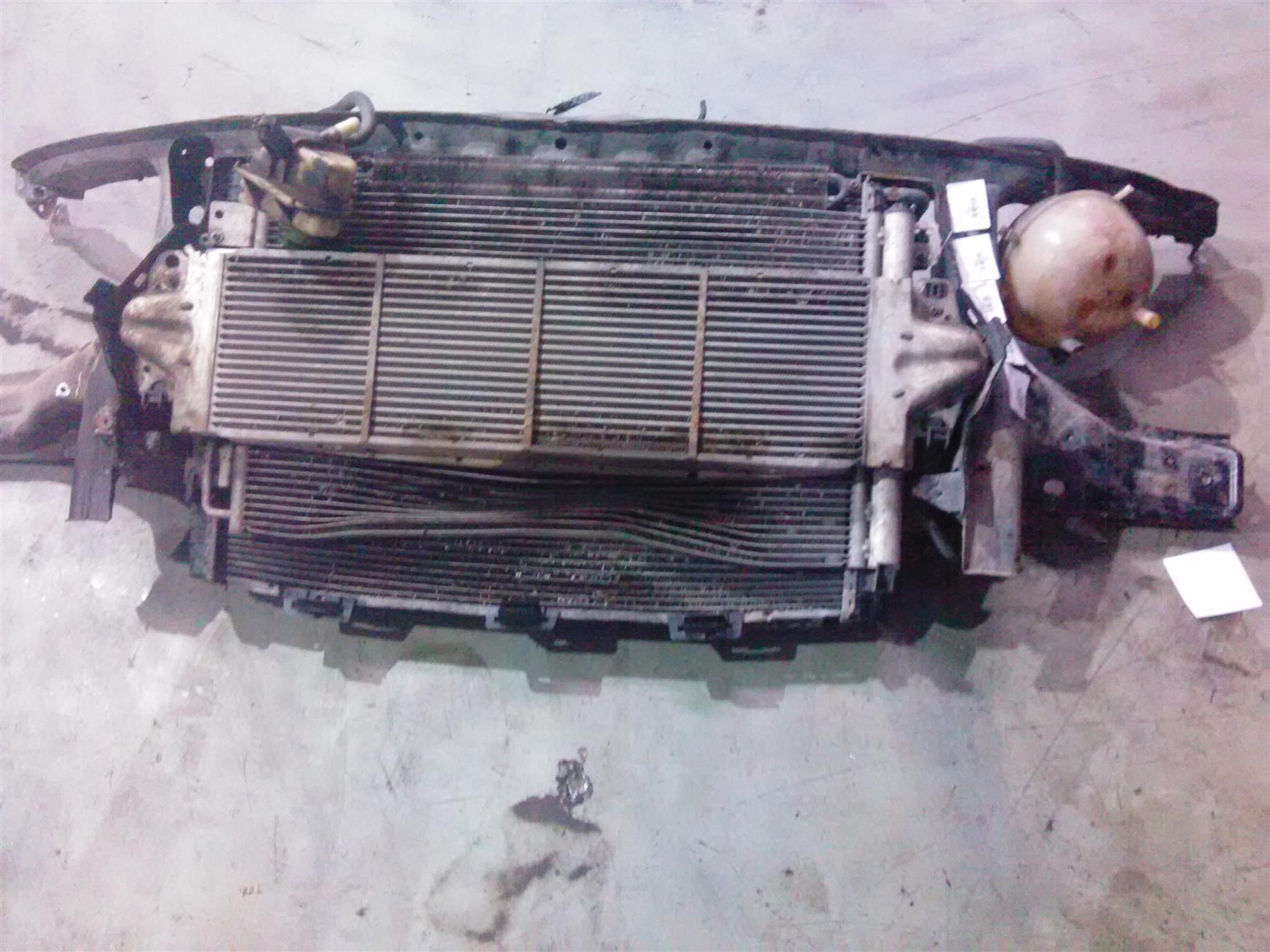 Vas expansiune VW Transporter T5 1.9 tdi, an 2005.