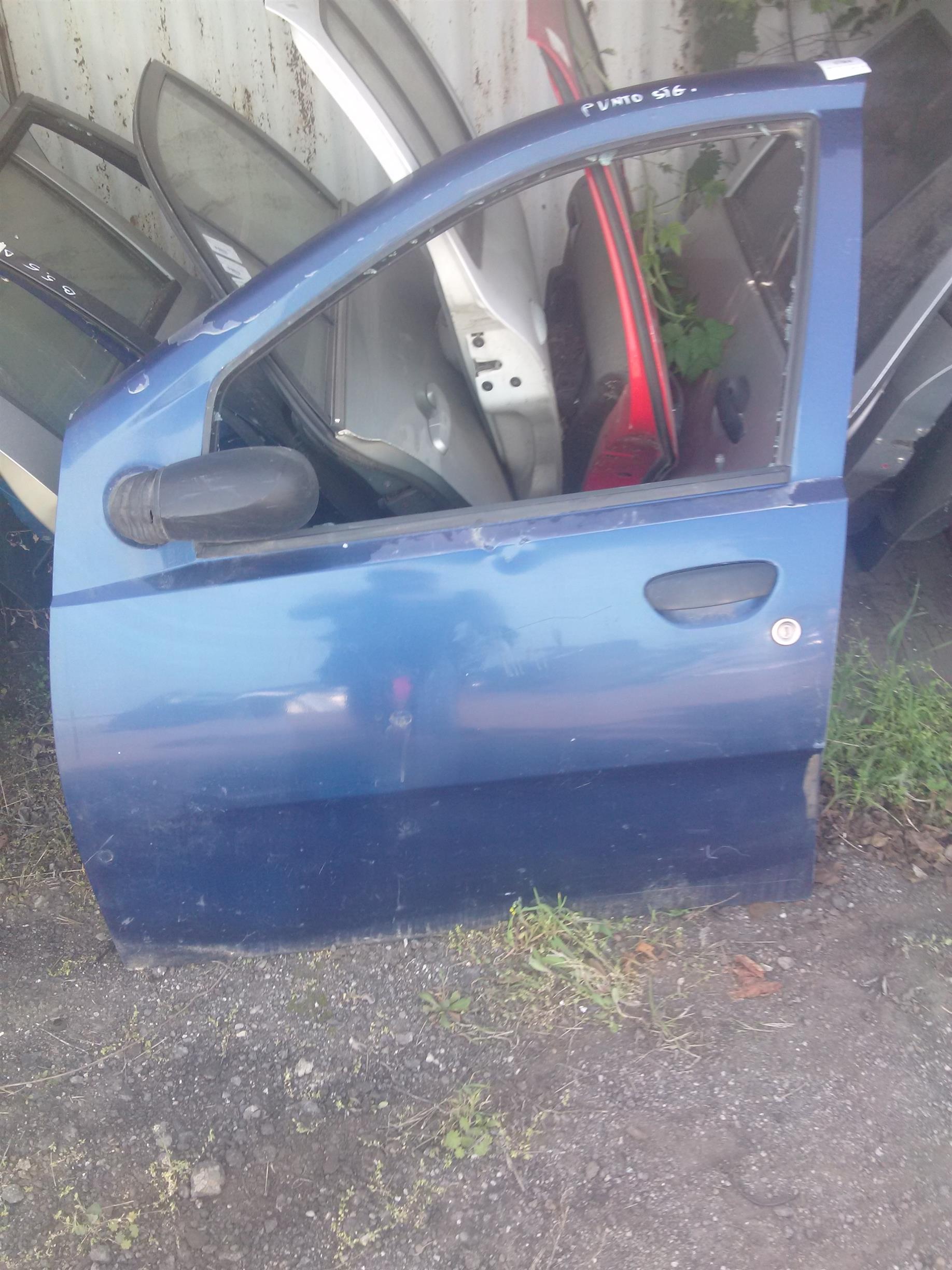 Usa stanga fata Fiat Punto 2 1.2S an 2007