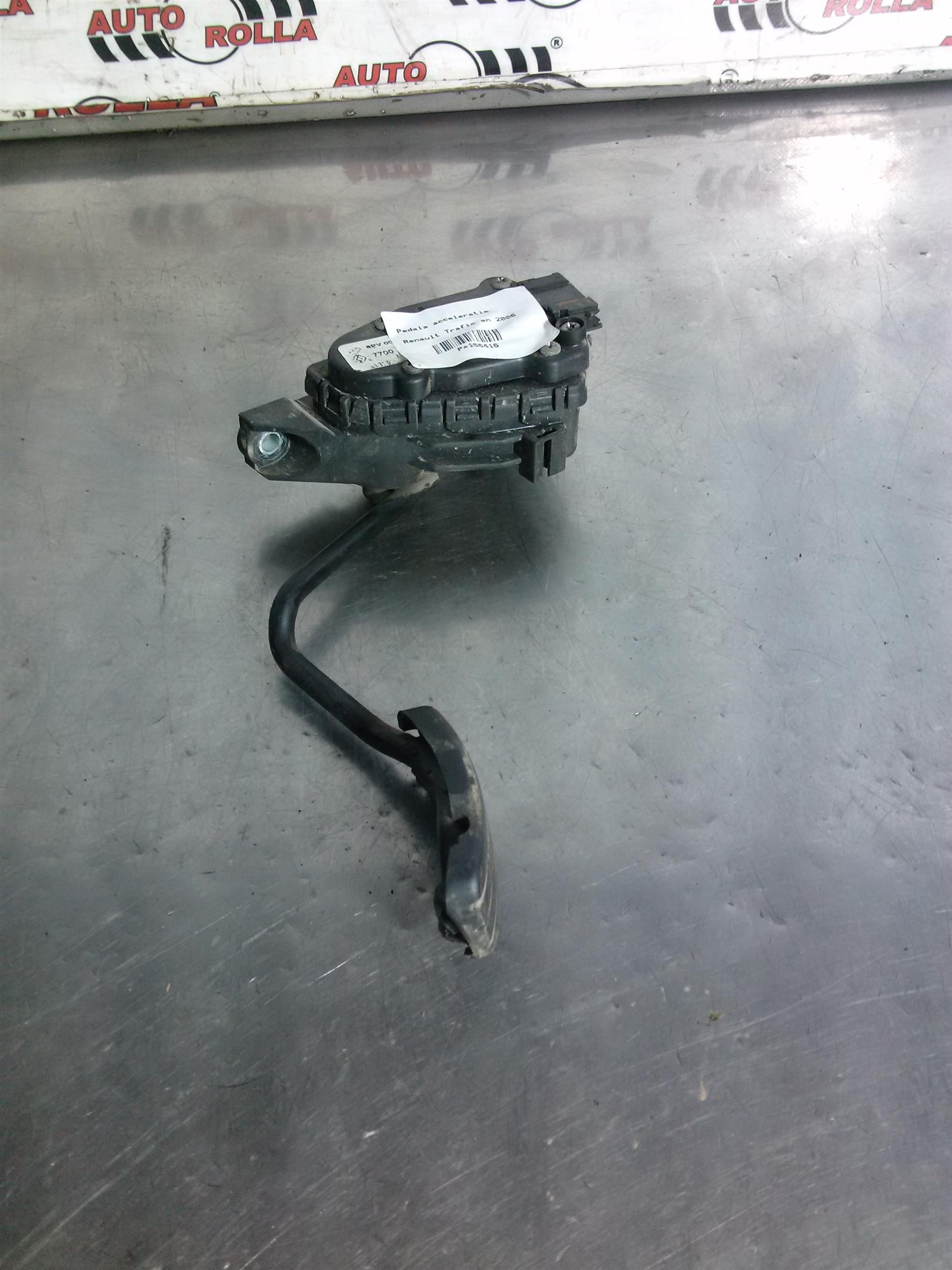 Pedala acceleratie Renault Trafic an 2006