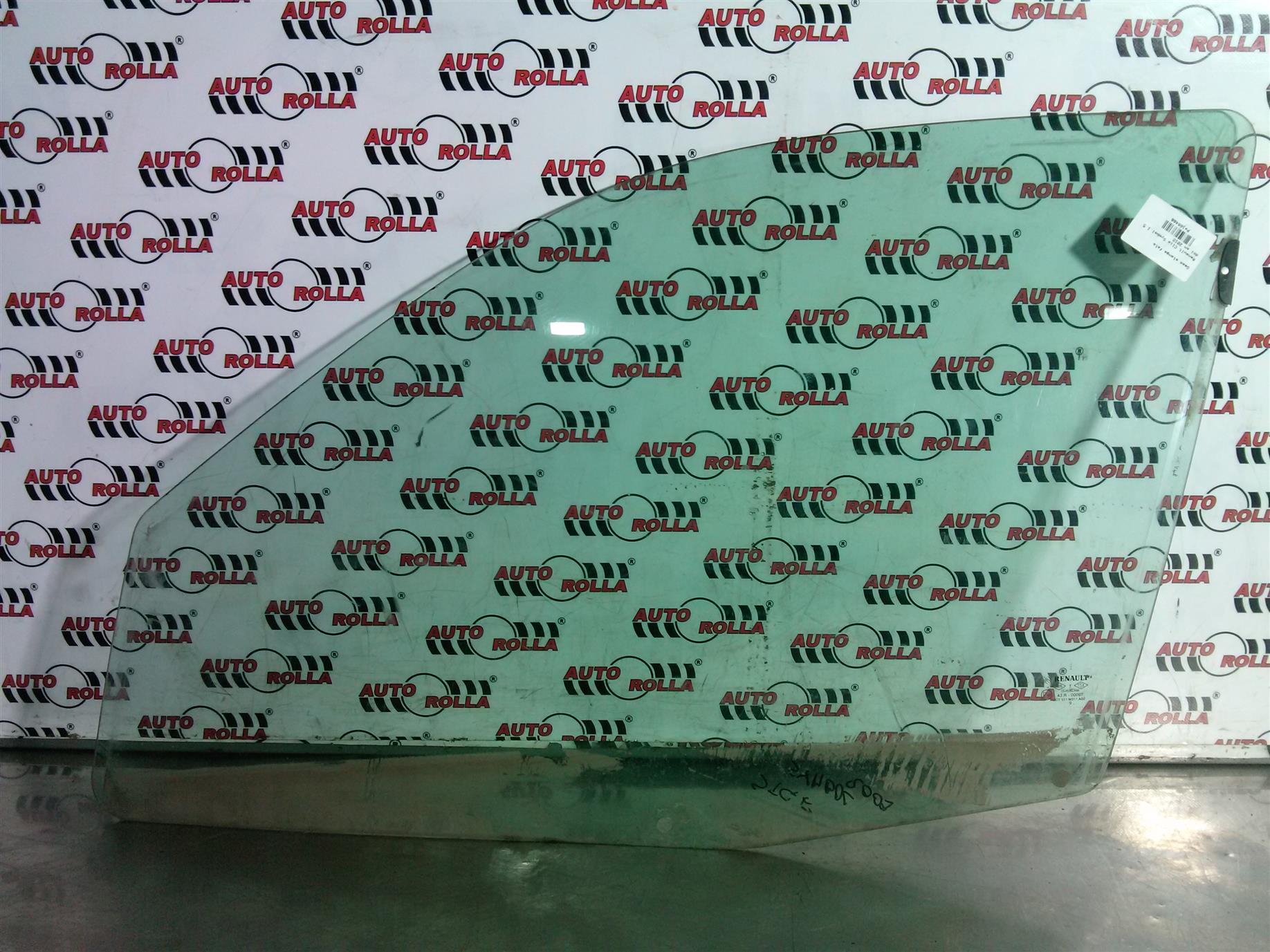 Geam stanga fata Renault Clio Symbol,1.5 dci an 2010