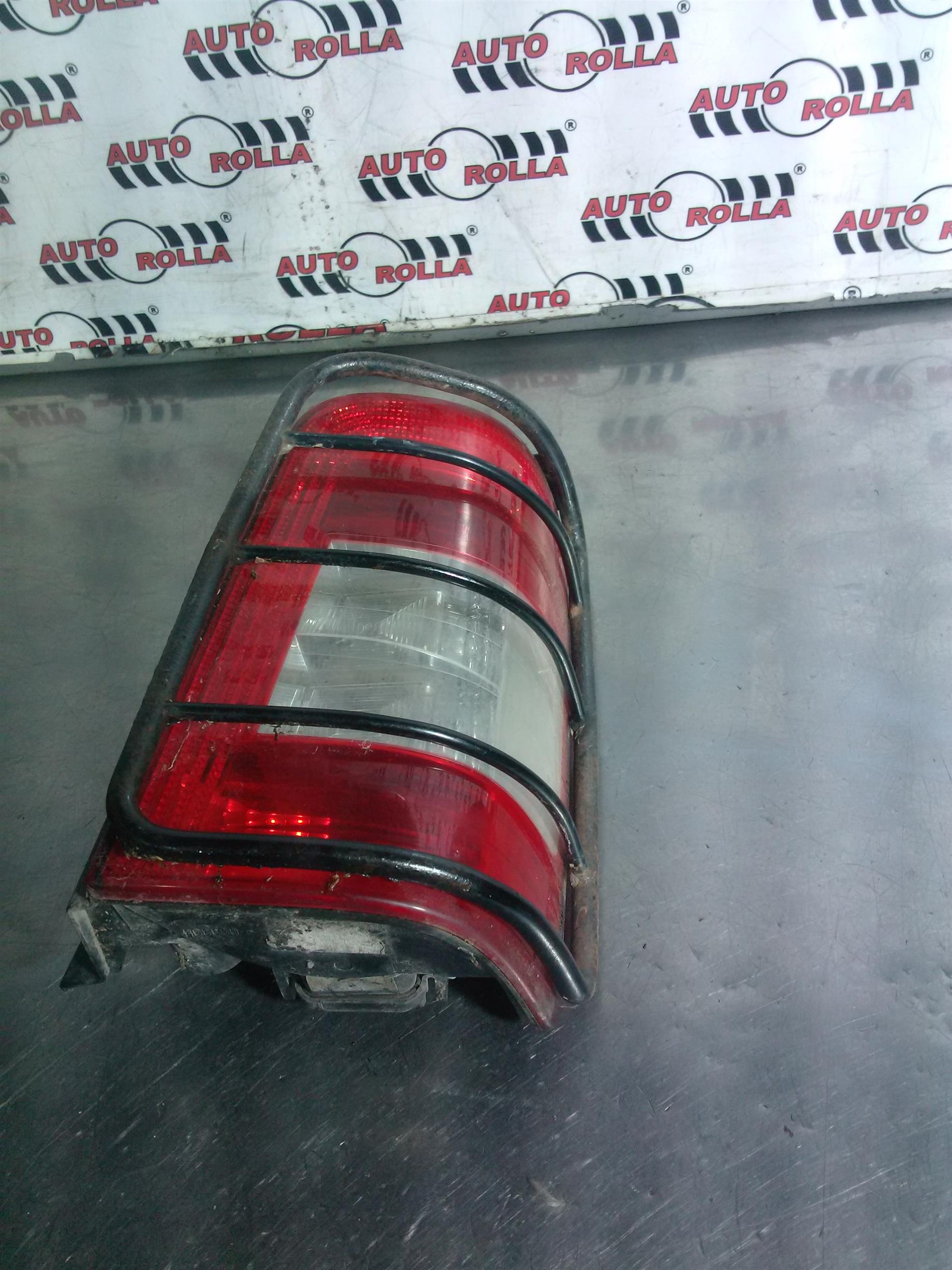 Stop dreapta Peugeot Partner, am 2004