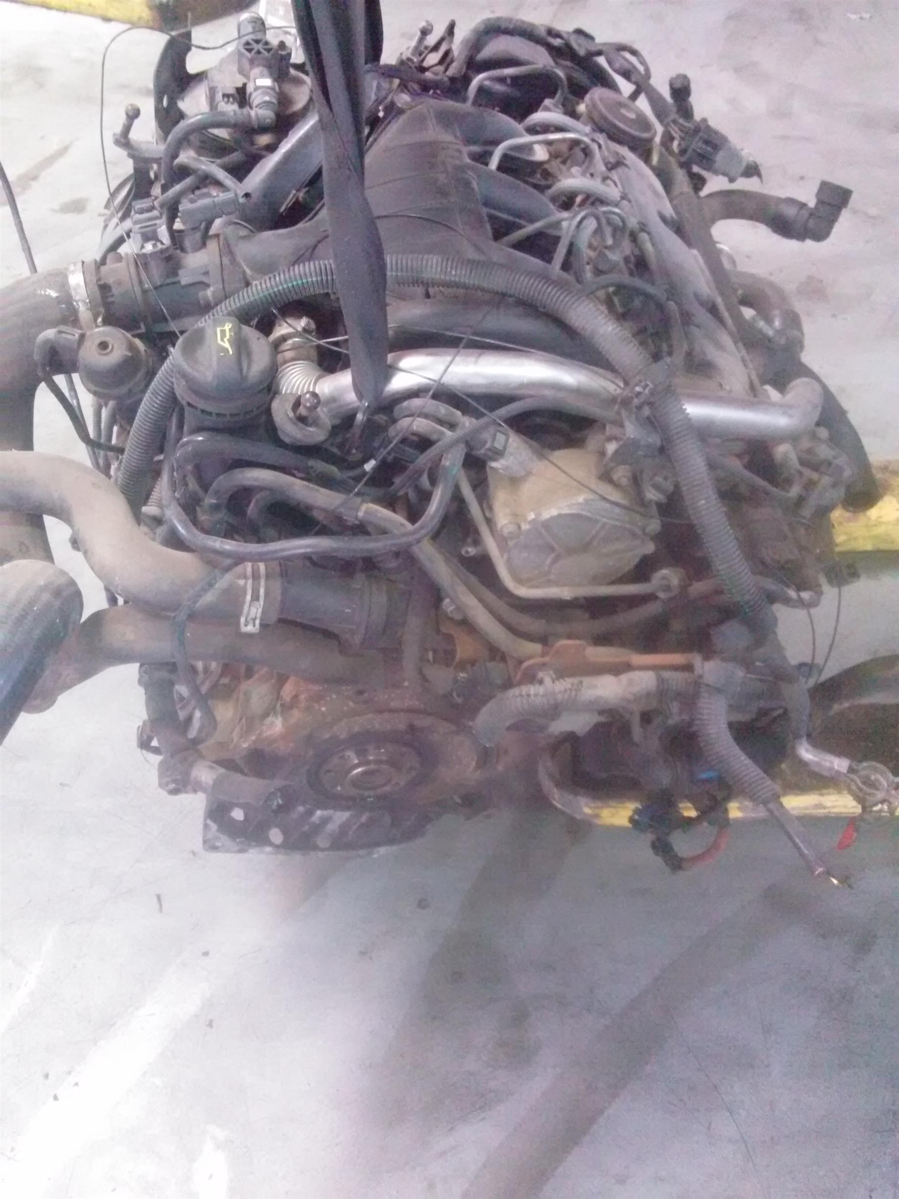 Carcasa filtru motorina Peugeot 407 2.0 HDI an 2007