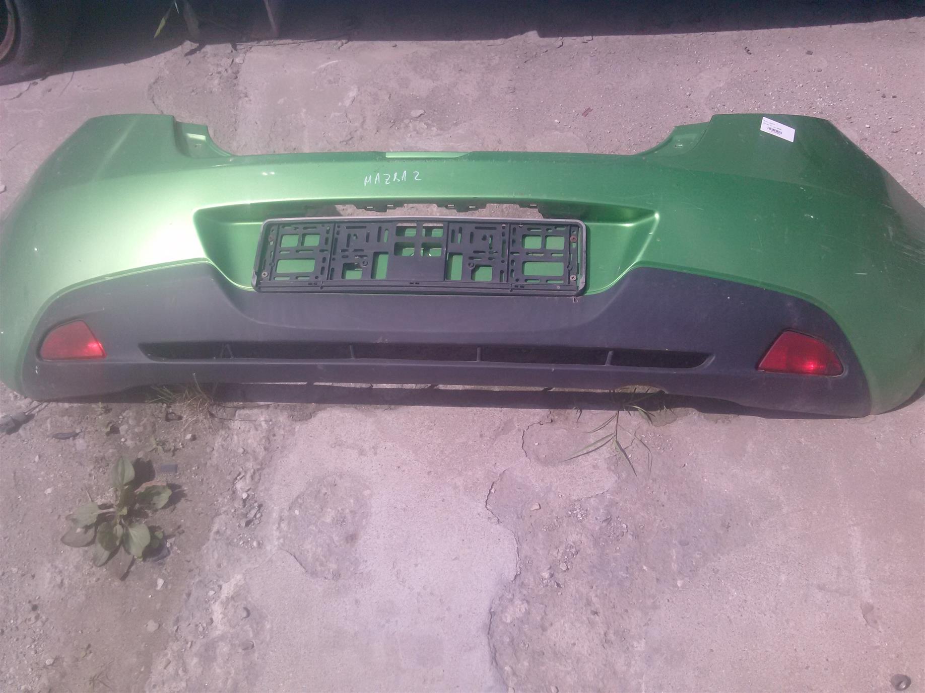 Bara spate Mazda 2, an 2006